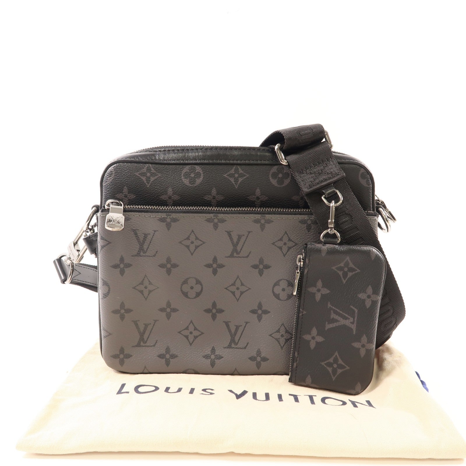 LOUIS VUITTON LV SHW Trio Messenger Shoulder Bag M69443 Monogram Eclipse Reverse