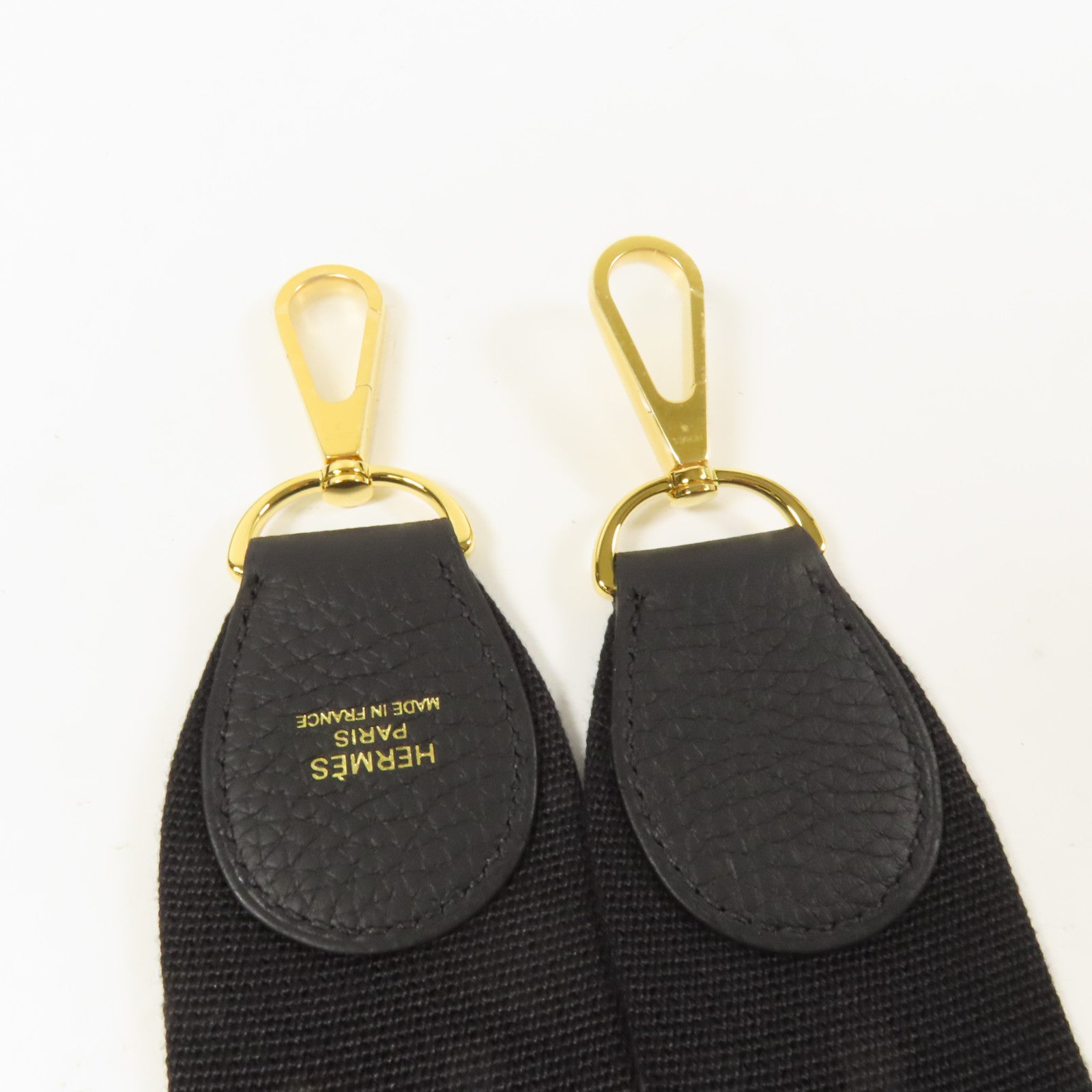 HERMES Clemence皮革Evelyne PM 金扣肩背袋Noir