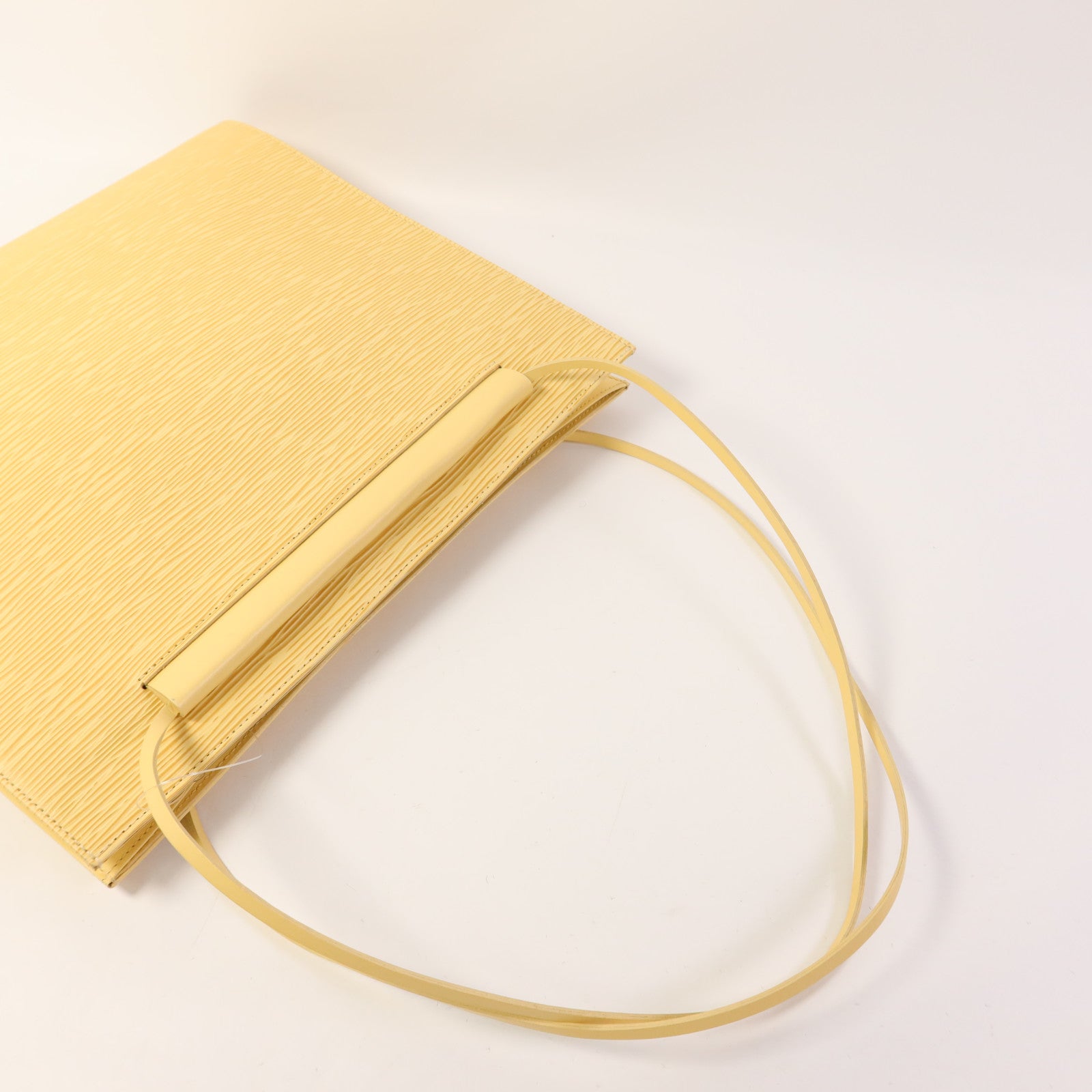 LOUIS VUITTON Epi Saint Tropez金扣肩背袋