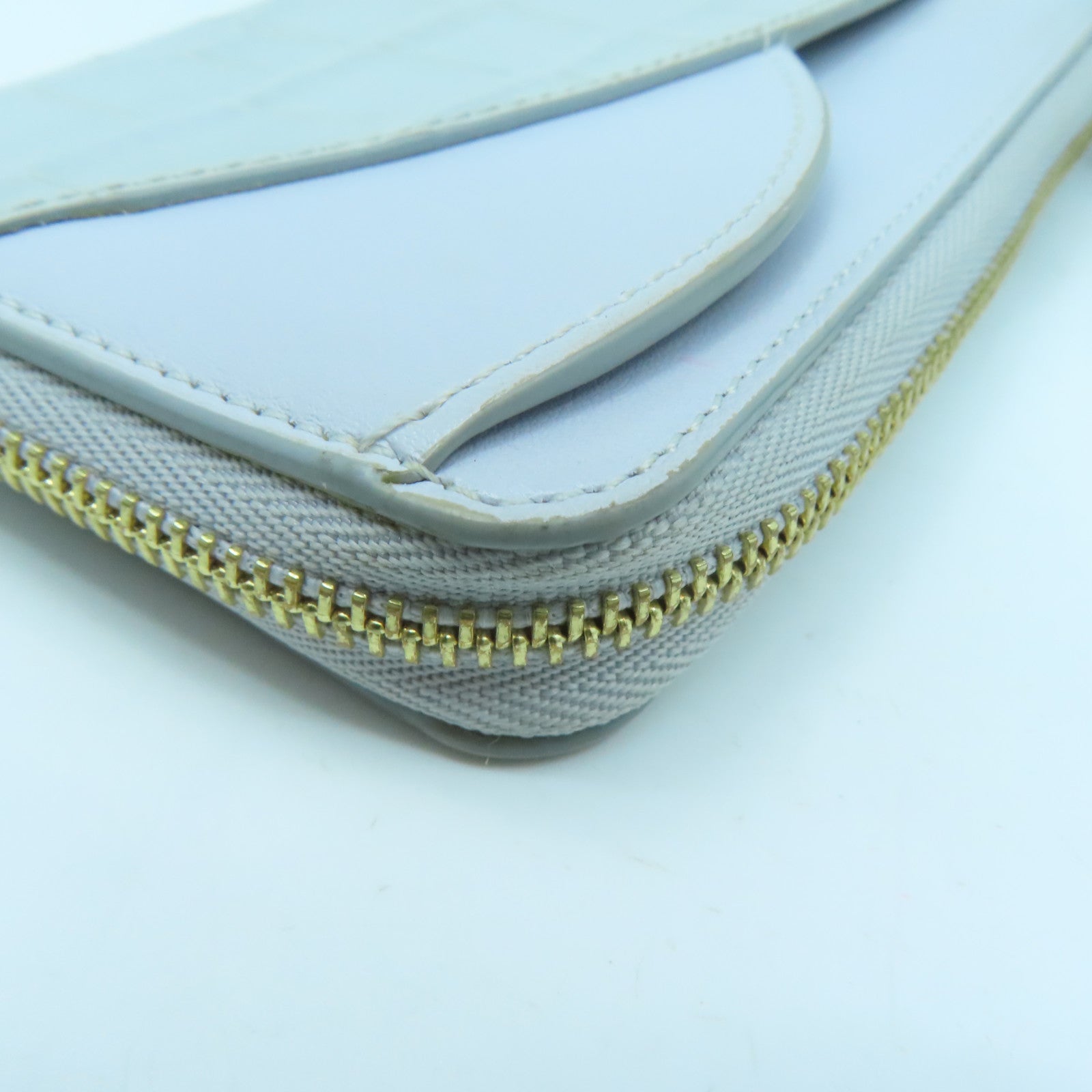 Chloe Leather Card Case Gold Buckle Gray