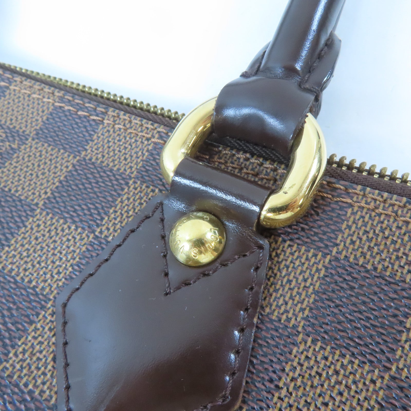 LOUIS VUITTON Damier Saleya PM金扣肩背袋啡色
