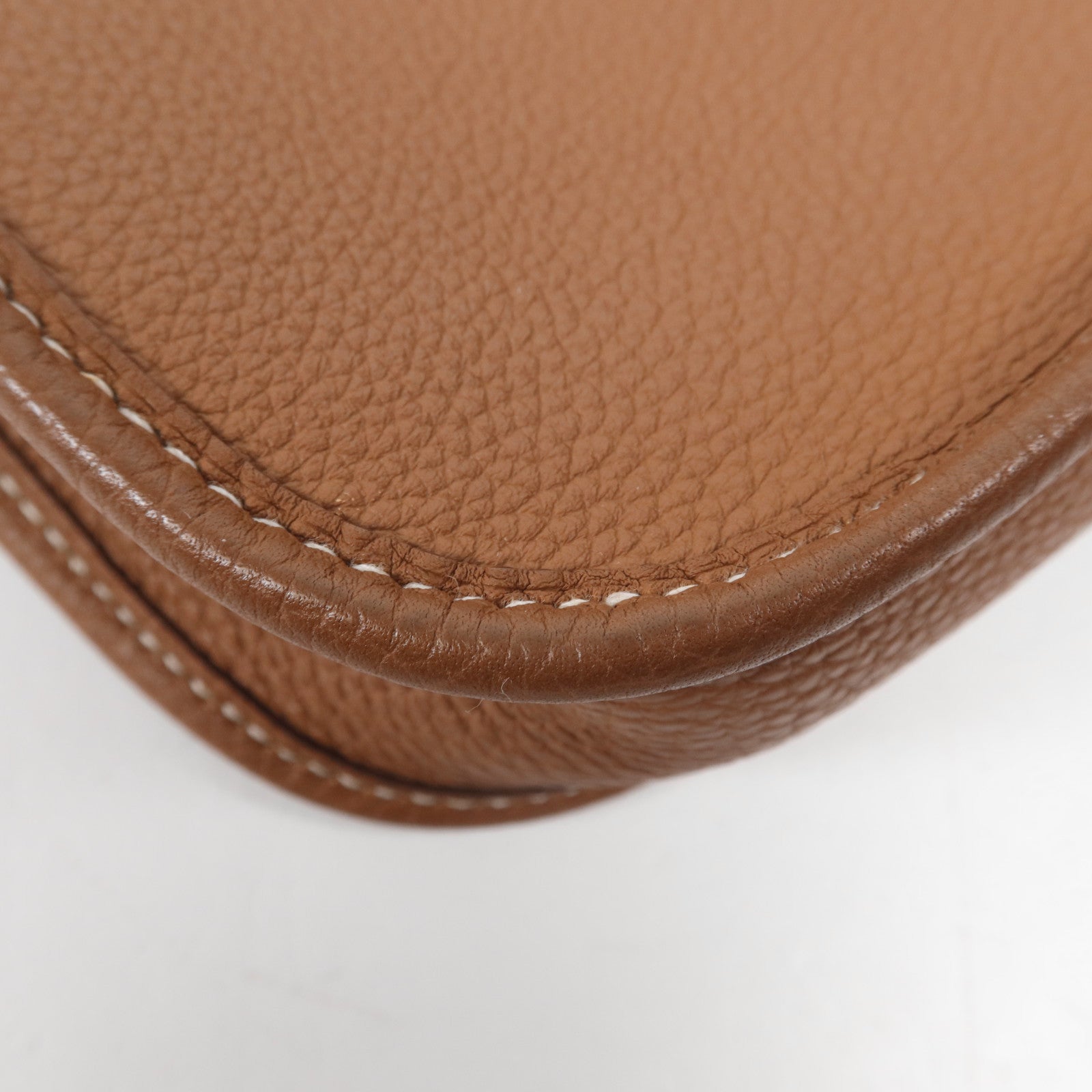 HERMES Maurice皮革Evelyne TPM銀扣肩背袋Gold