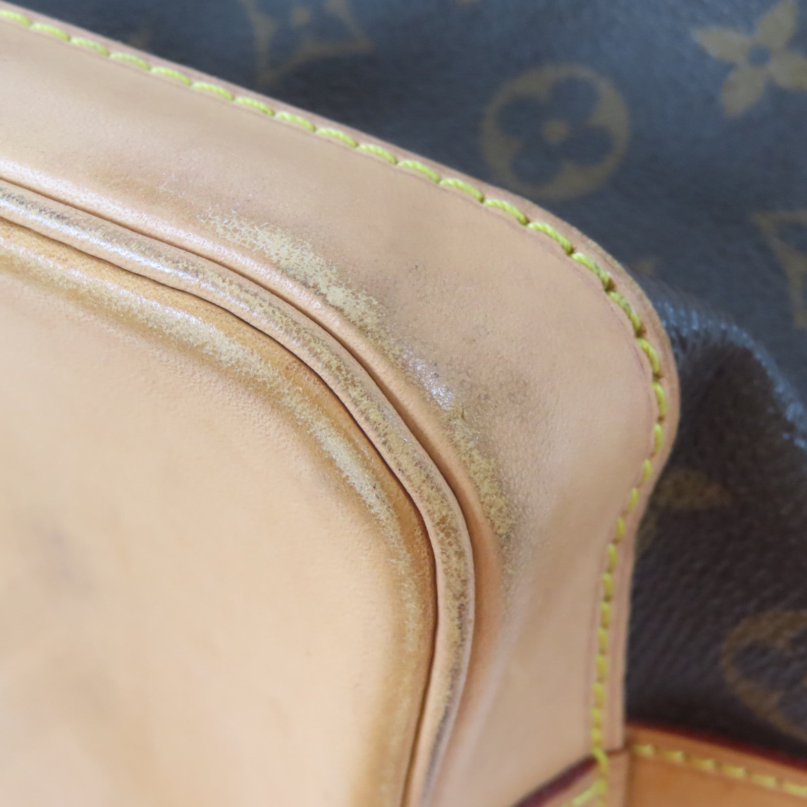 LOUIS VUITTON Monogram Noe BB金扣肩背袋啡色