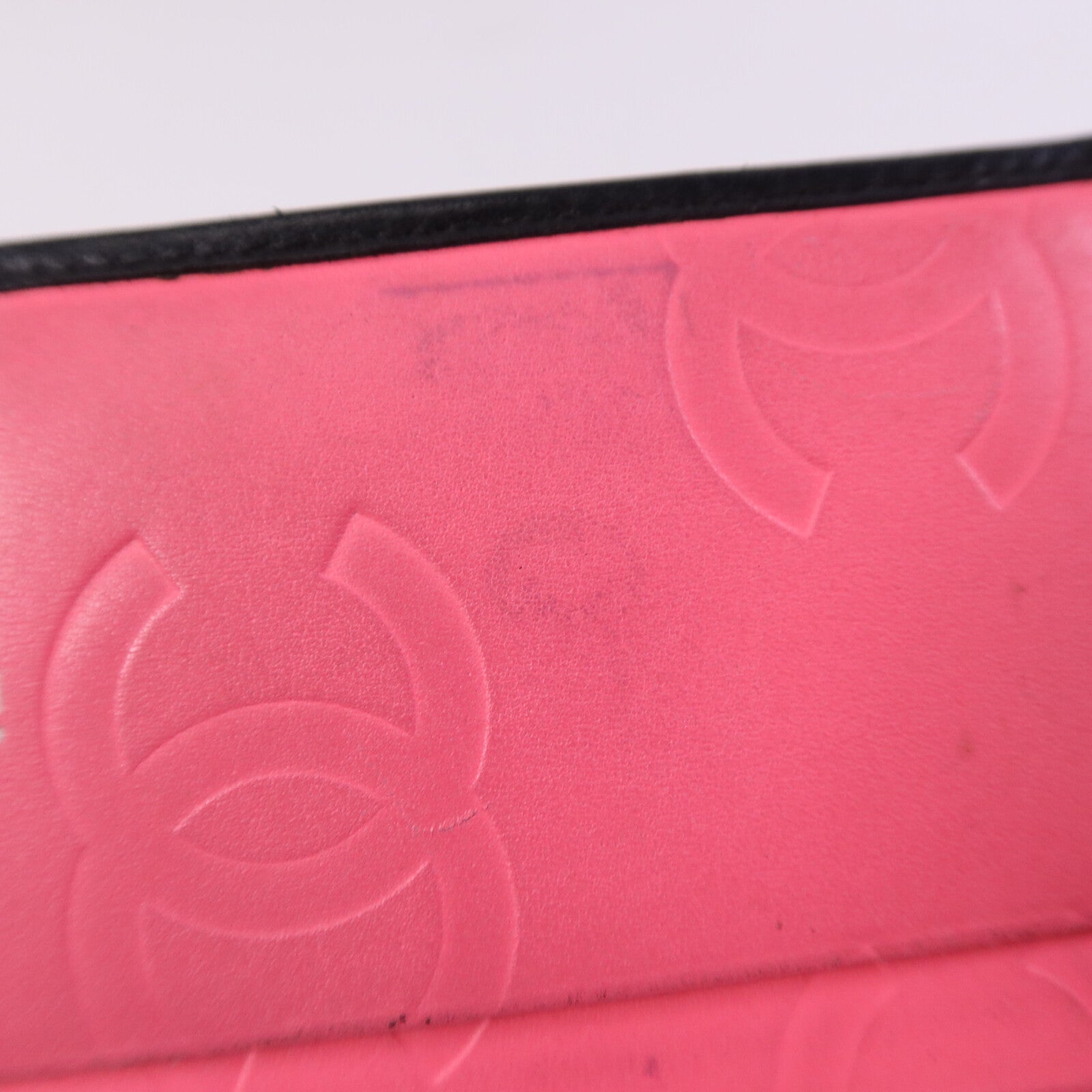 CHANEL 羊皮/漆皮皮革Cambon Wallet銀扣錢包
