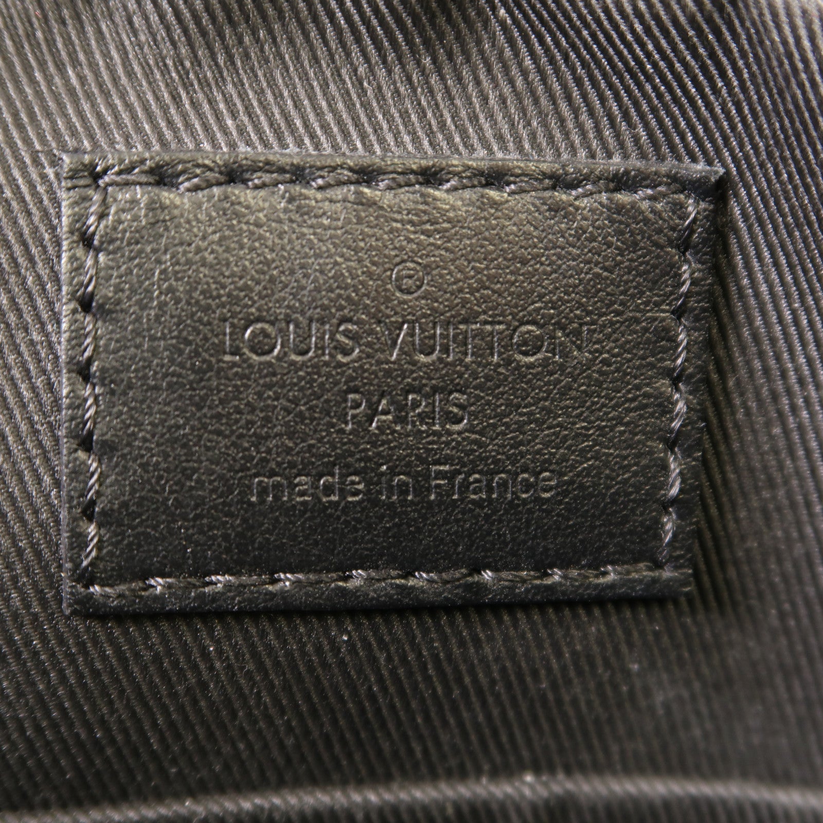 LOUIS VUITTON LV SHW Trio Messenger Shoulder Bag M69443 Monogram Eclipse Reverse