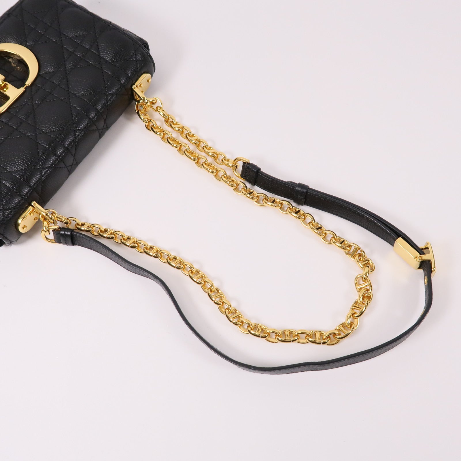 Dior 牛皮皮革Caro Small鏈帶肩背袋