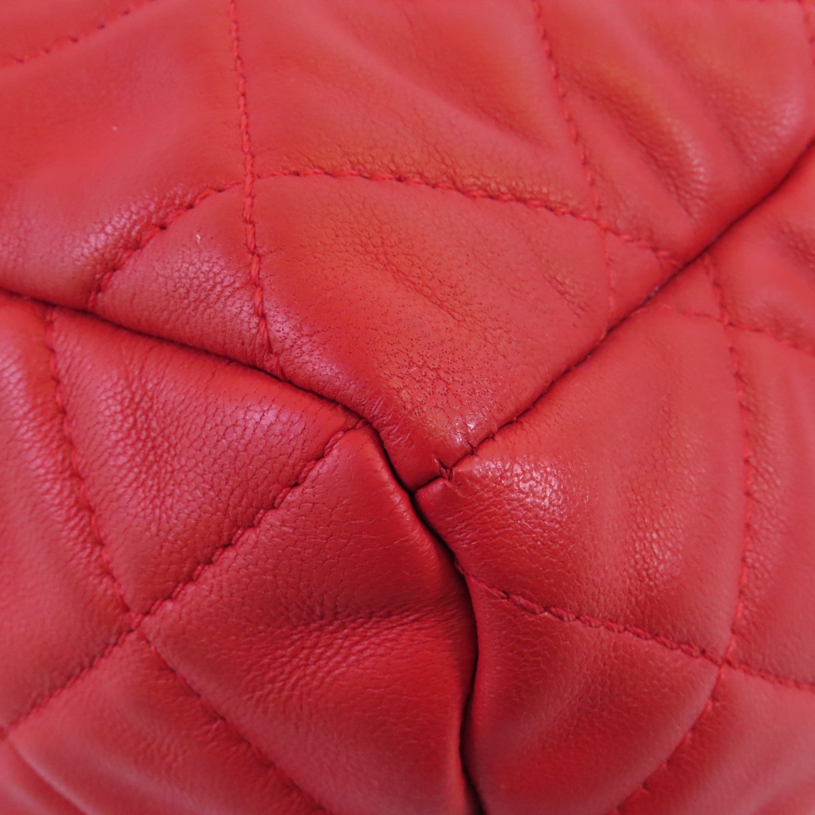 CHANEL 羊皮皮革2Way Bucket Bag銀扣鏈帶手挽肩背兩用袋