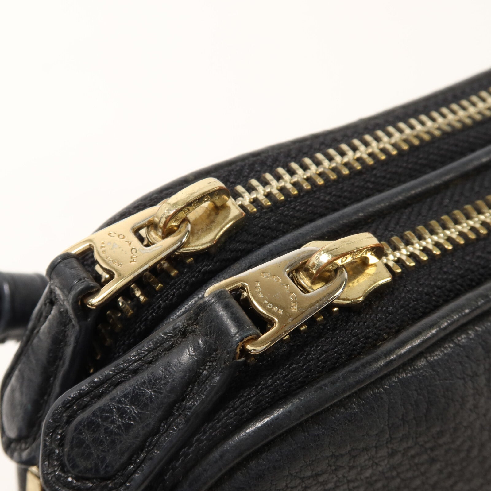 COACH 牛皮皮革Shoulder Bag肩背袋