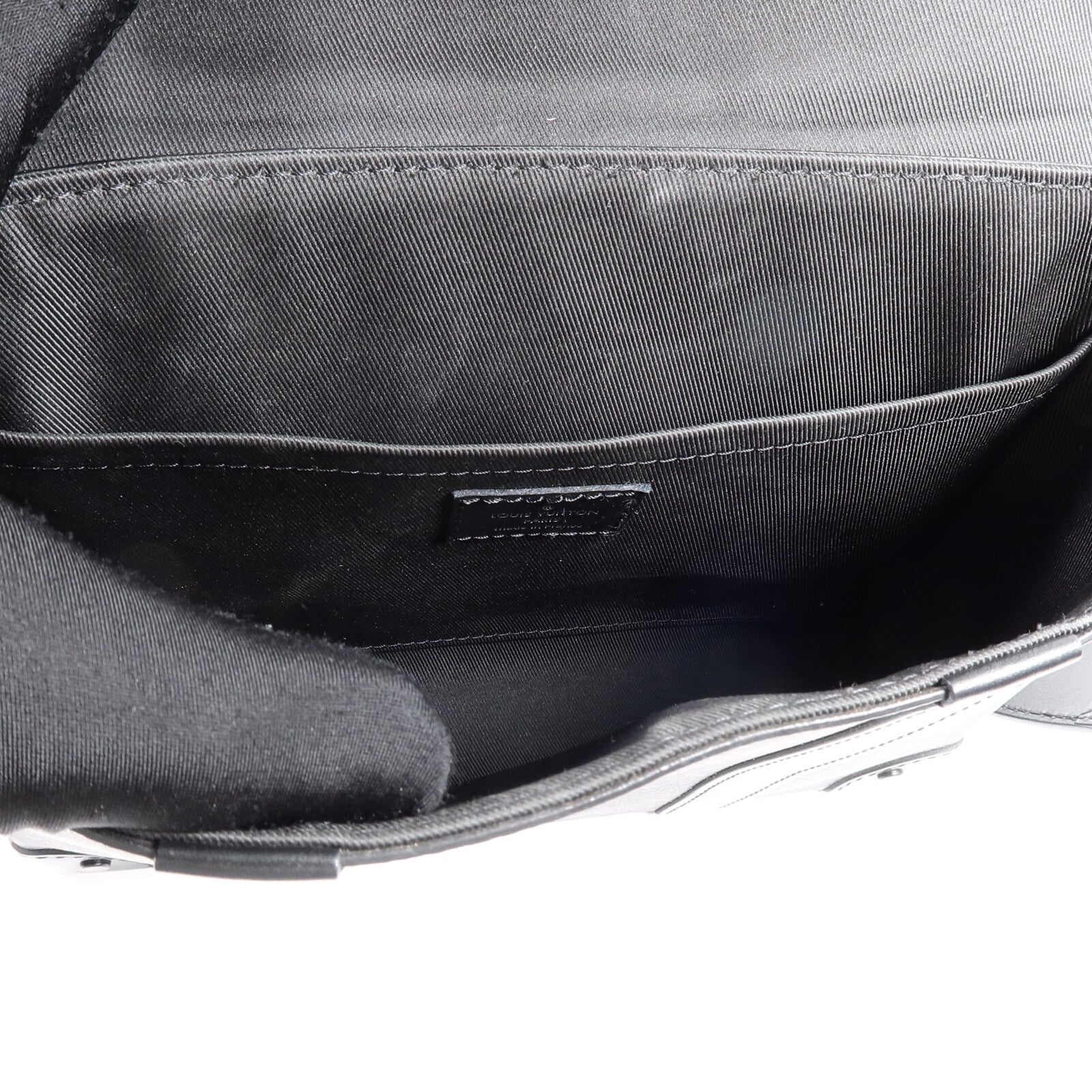 LOUIS VUITTON Monogram Eclipse Trunk Messenger肩背袋