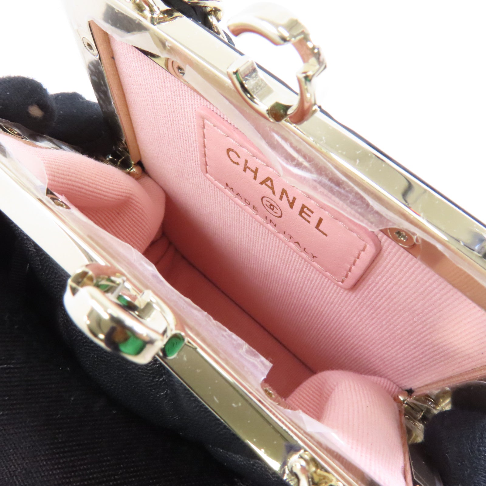 CHANEL 菱格羊皮皮革Chain Shoulder金扣鏈帶肩背袋黑色