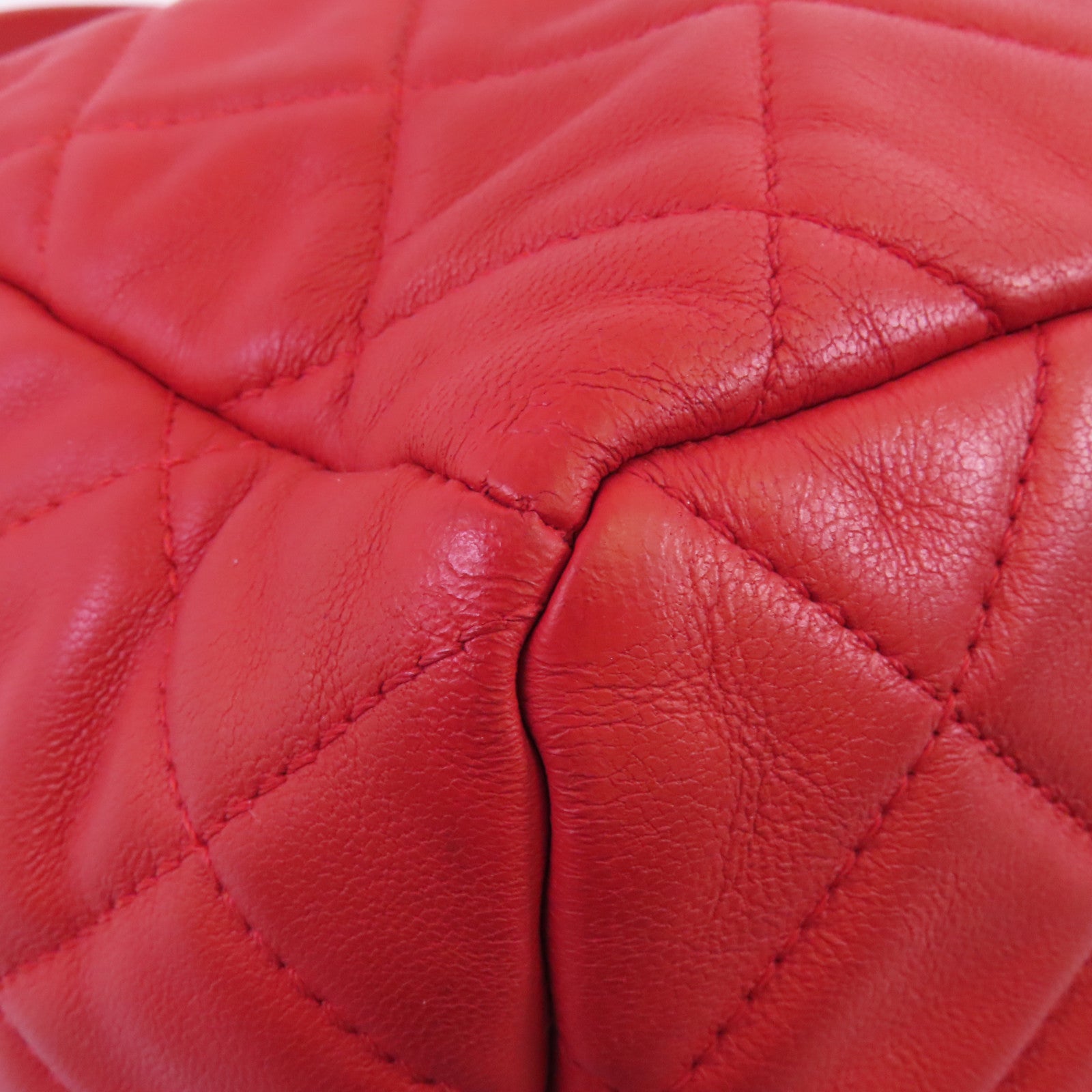 CHANEL 羊皮皮革2Way Bucket Bag銀扣鏈帶手挽肩背兩用袋