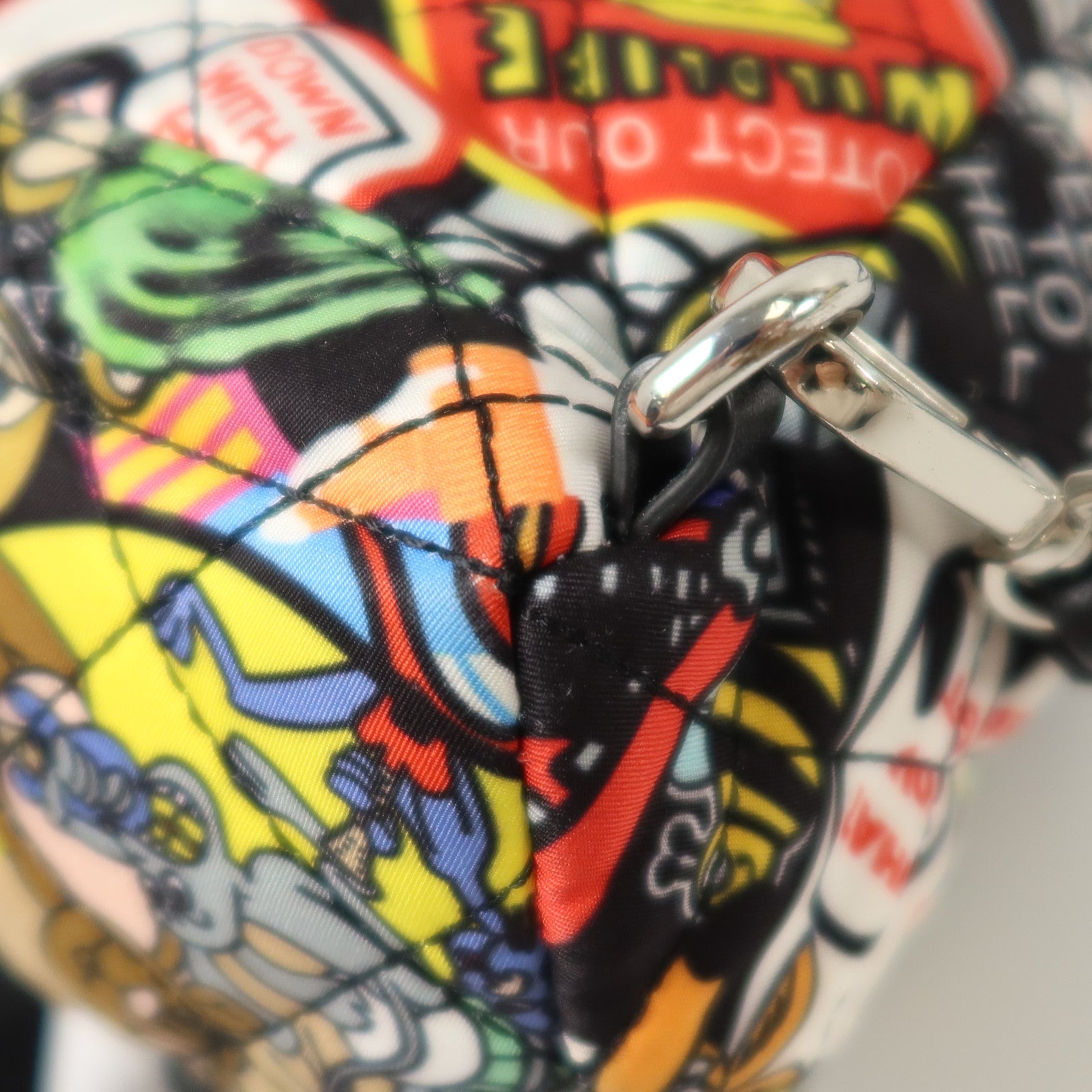 MOSCHINO 尼龍Rucksack銀扣背包