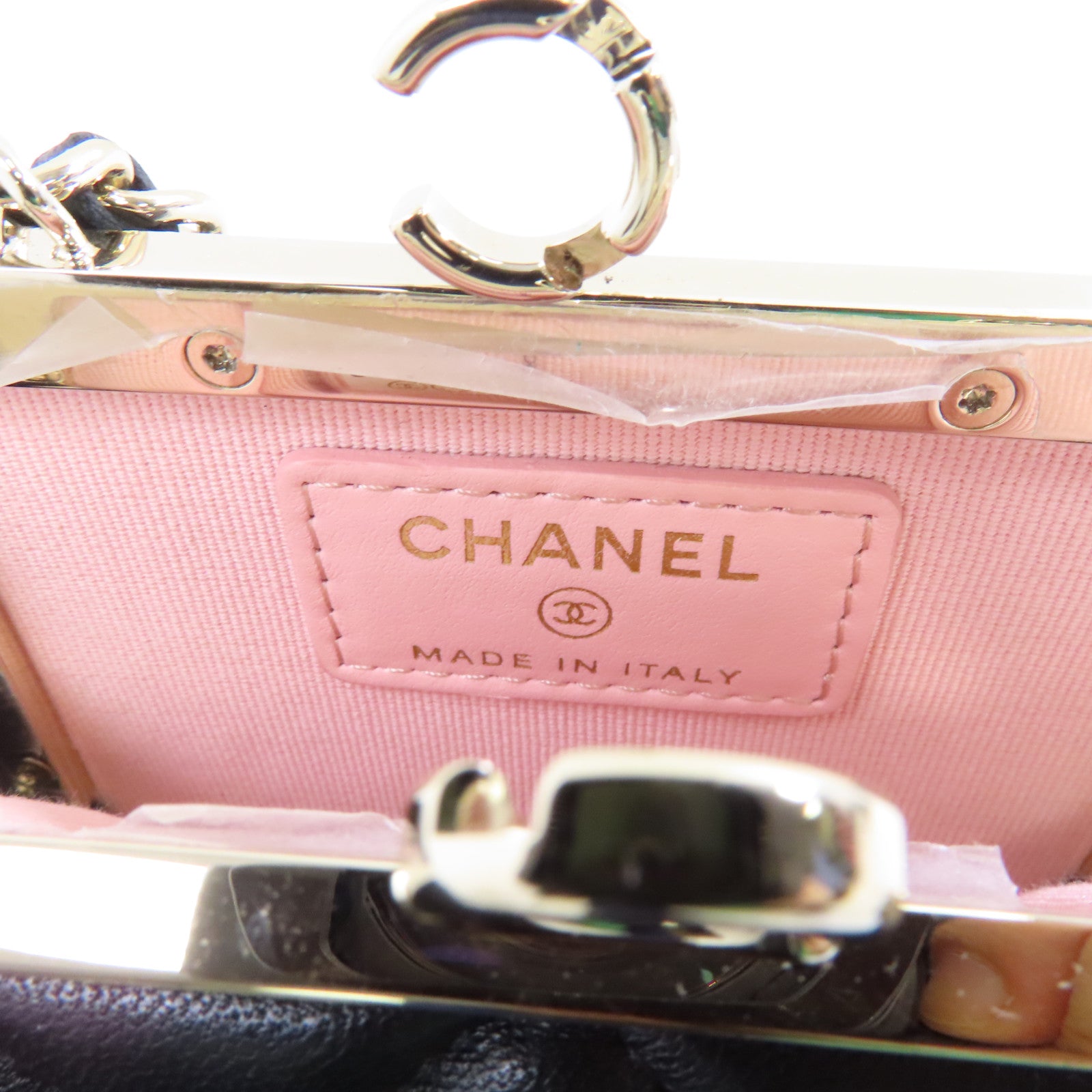 CHANEL 菱格羊皮皮革Chain Shoulder金扣鏈帶肩背袋黑色