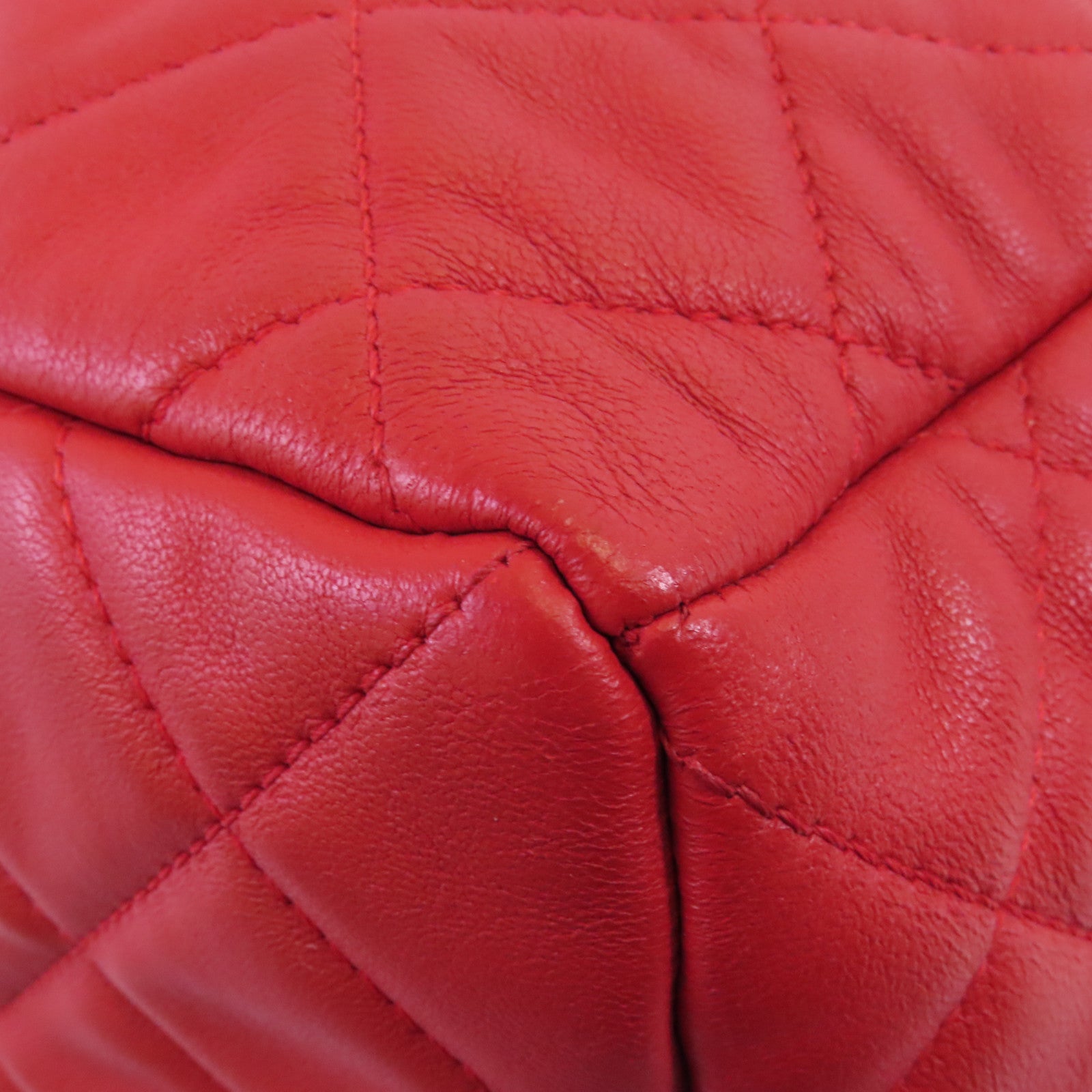 CHANEL 羊皮皮革2Way Bucket Bag銀扣鏈帶手挽肩背兩用袋