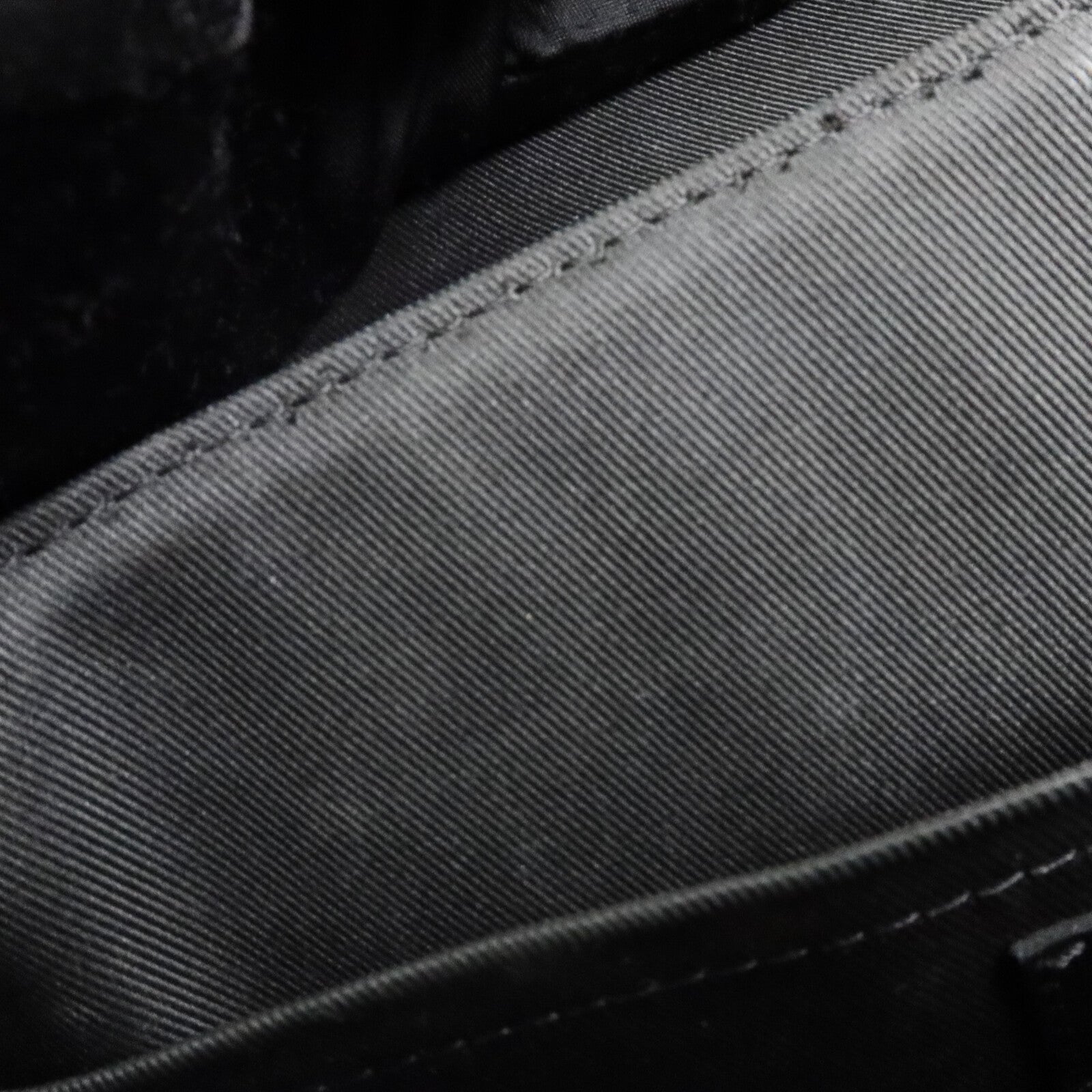 LOUIS VUITTON Monogram Eclipse Trunk Messenger肩背袋
