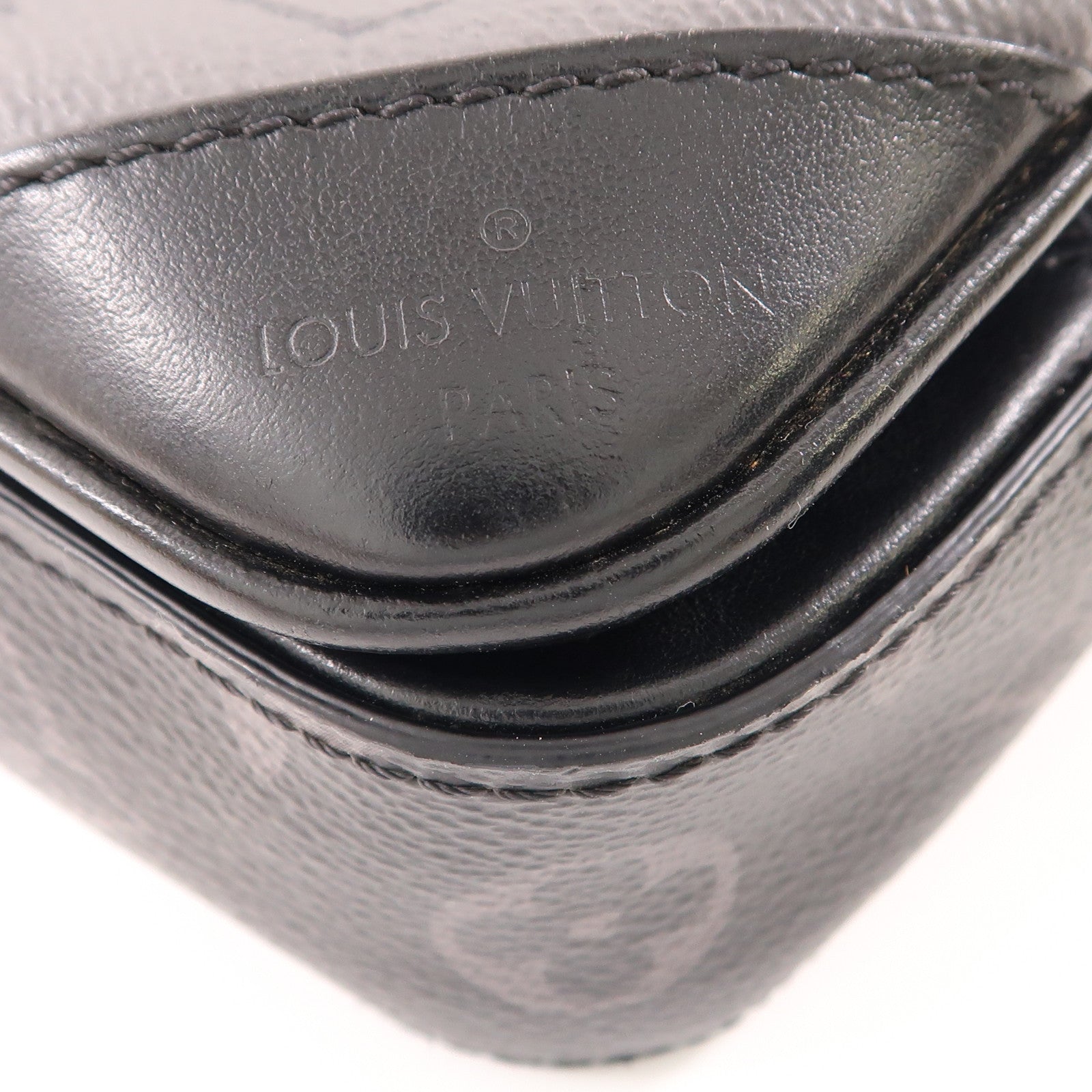 LOUIS VUITTON LV SHW Trio Messenger Shoulder Bag M69443 Monogram Eclipse Reverse