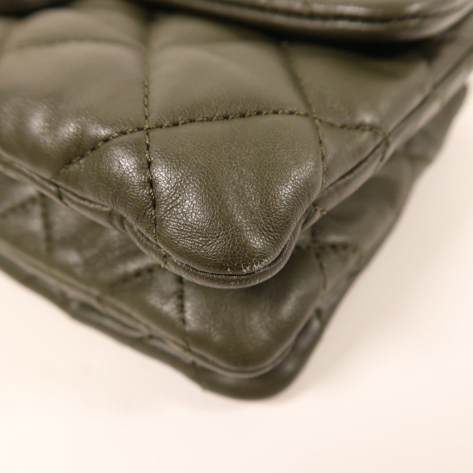 CHANEL 羊皮皮革Chain Shoulder Bag金扣鏈帶肩背袋