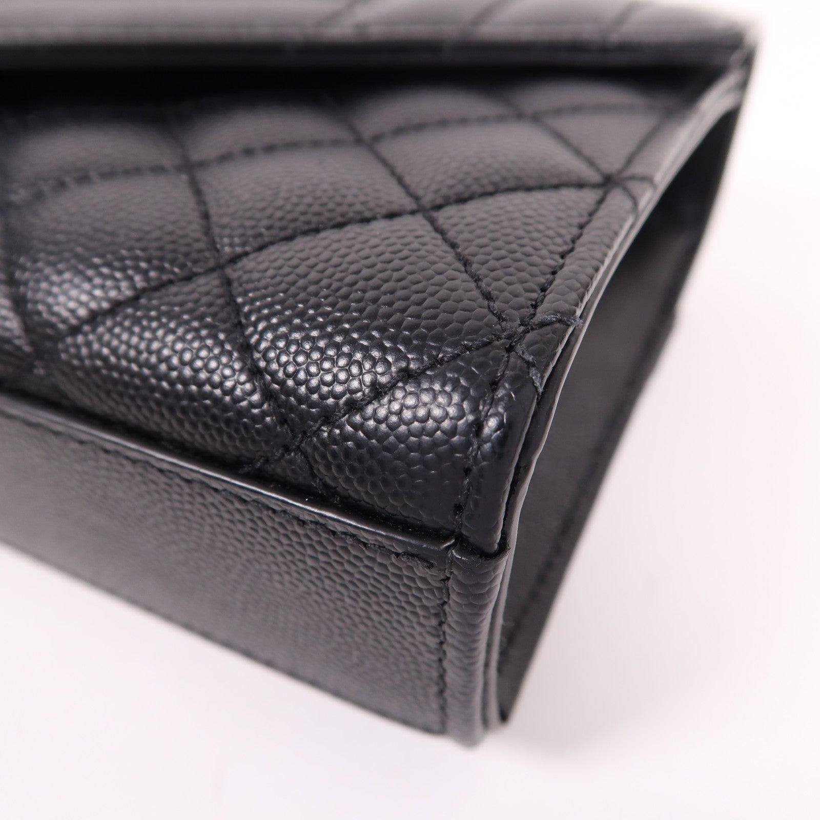 YVES SAINT LAURENT 牛皮皮革Envelope銀扣肩背袋