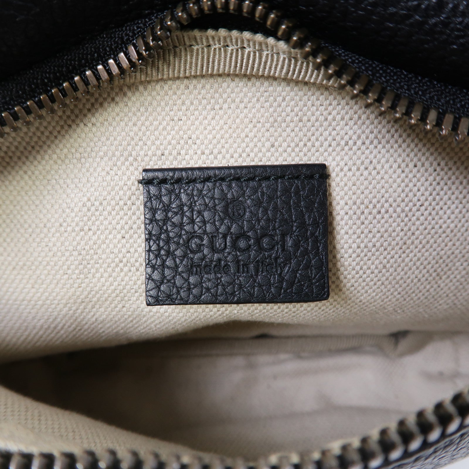 GUCCI 牛皮皮革Small Waist Bag腰包黑色