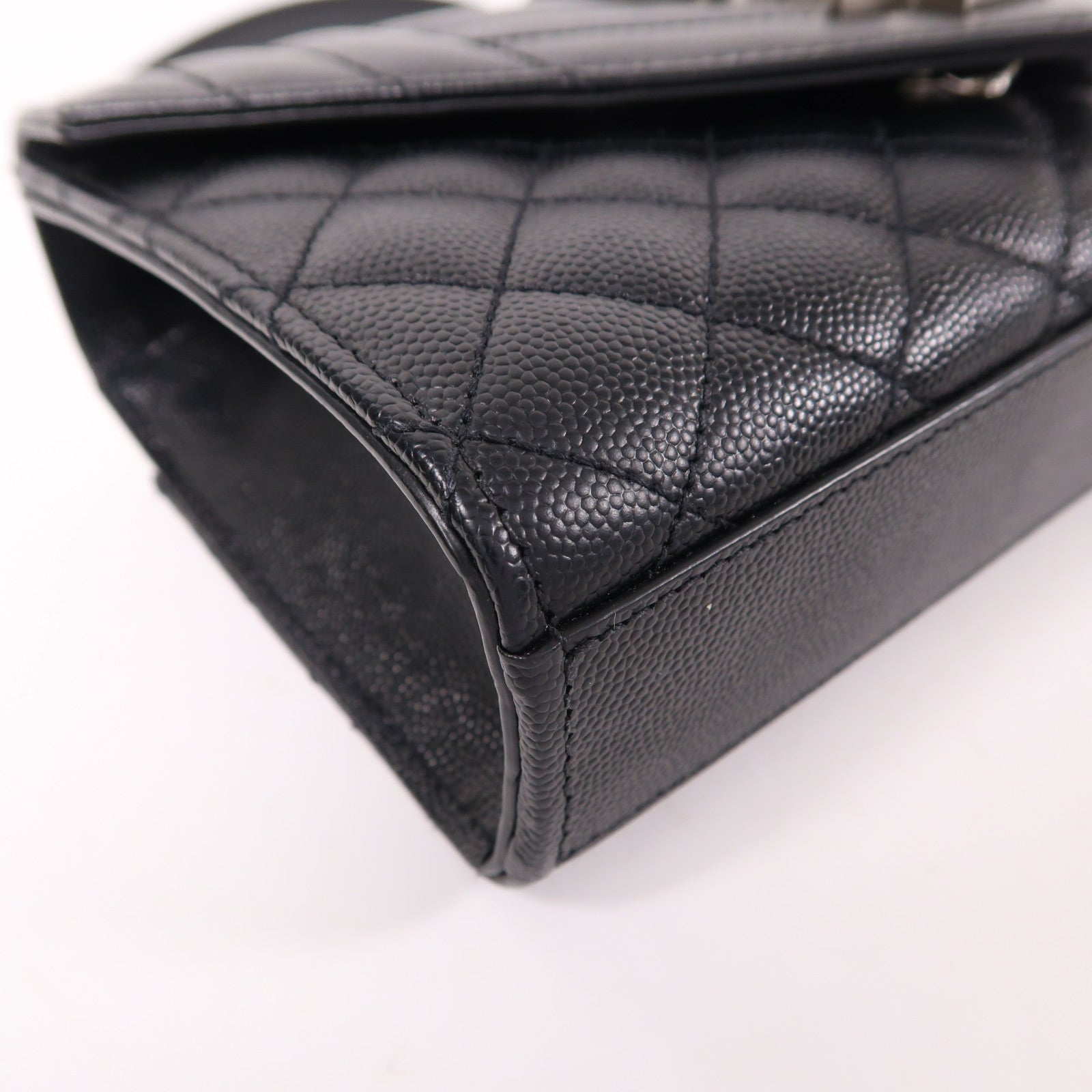 YVES SAINT LAURENT 牛皮皮革Envelope銀扣肩背袋
