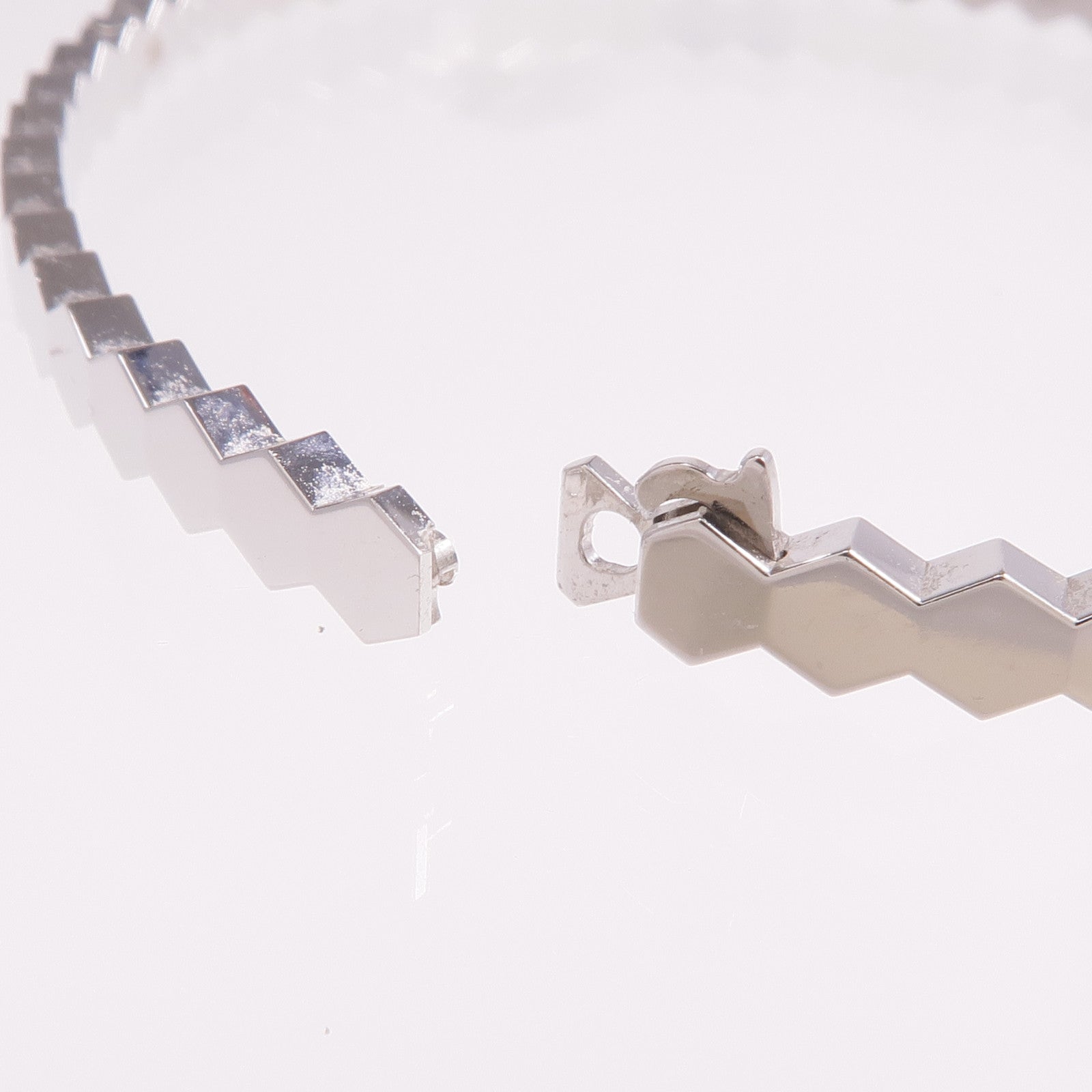 Chaumet 18K白金Bee de Chaumet Bracelet手鐲