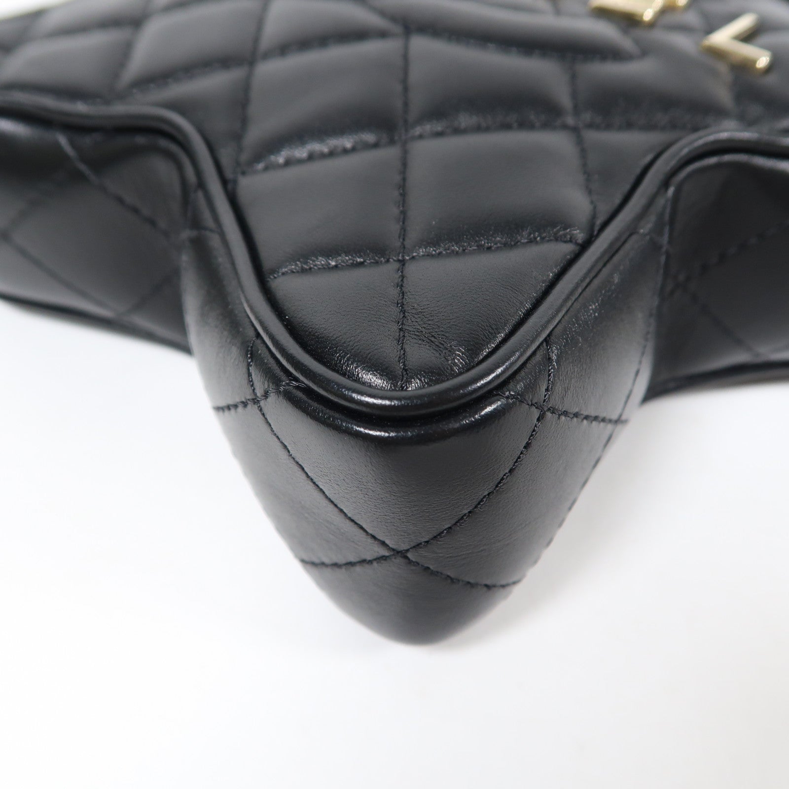 CHANEL 【激減優惠】羊皮皮革Chain Shoulder金扣鏈帶肩背袋黑色