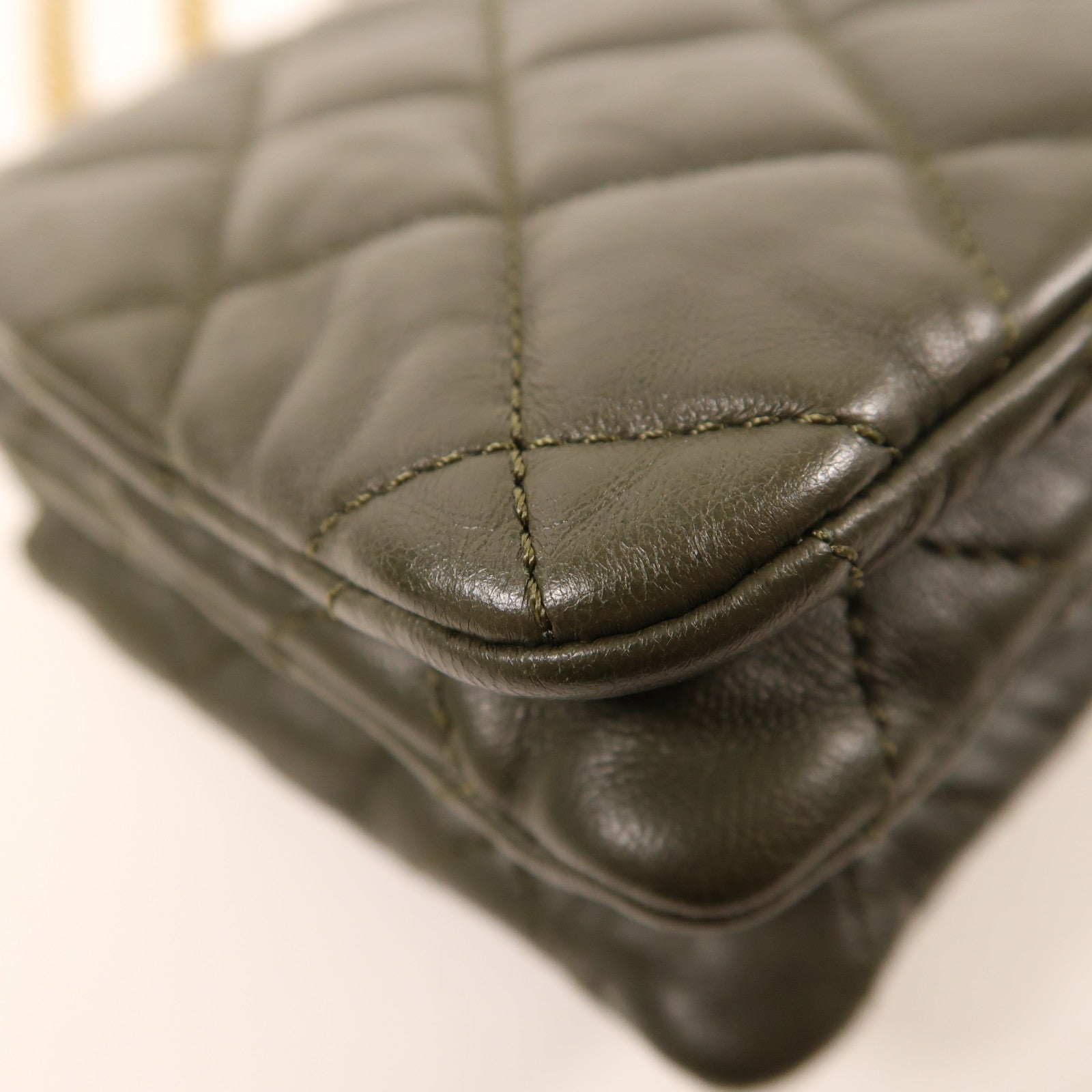 CHANEL 羊皮皮革Chain Shoulder Bag金扣鏈帶肩背袋