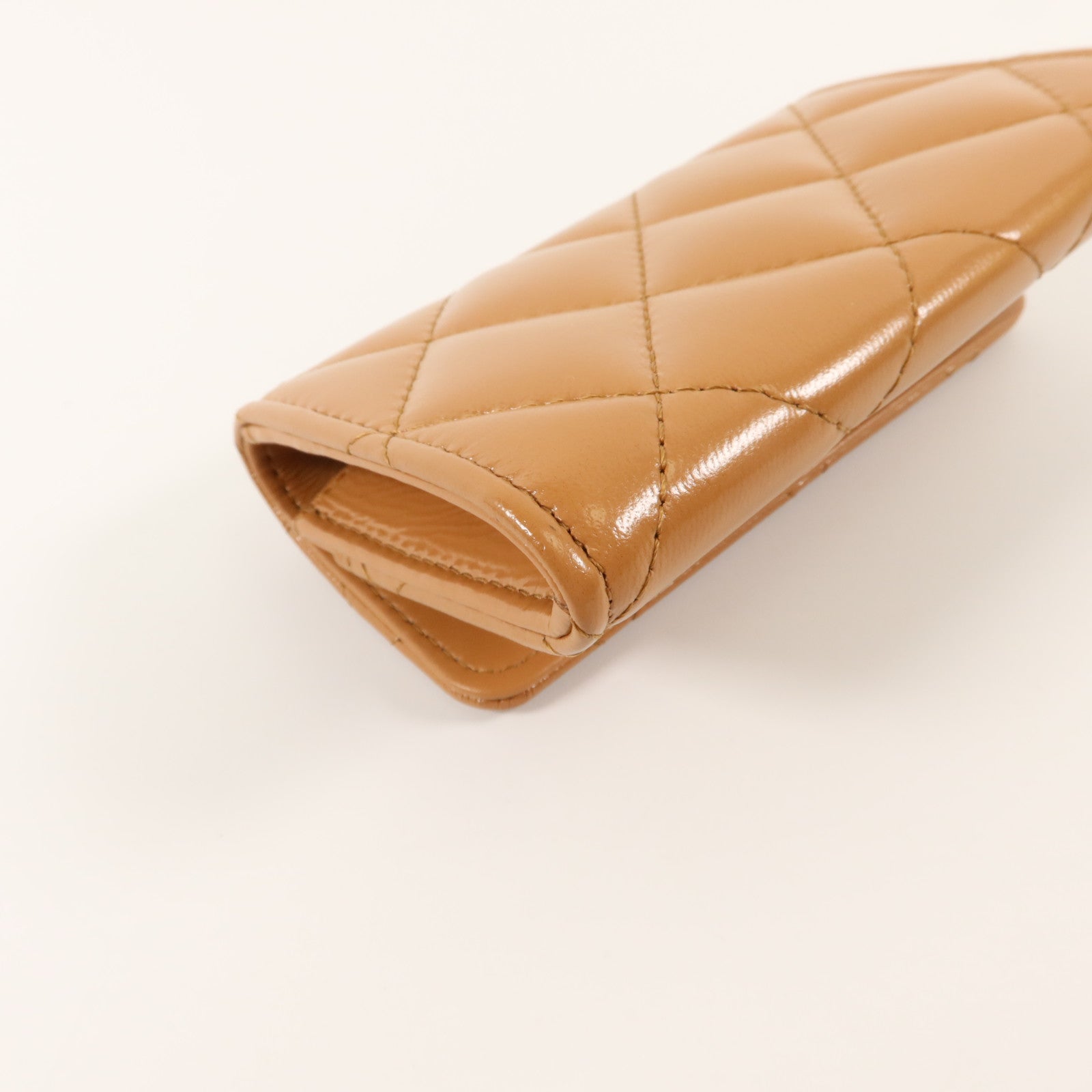 CHANEL 羊皮皮革Chanel 19 Flap Card Holder金扣卡片套