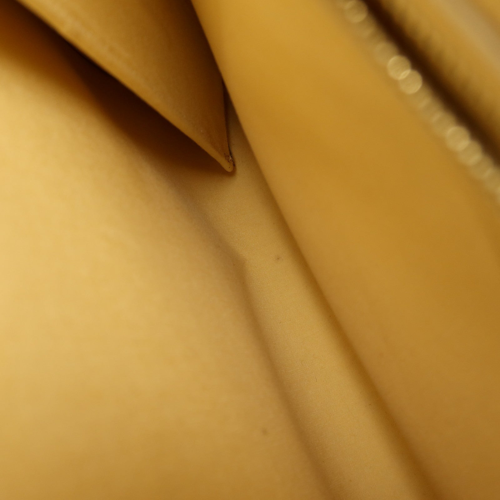 LOUIS VUITTON Epi Saint Tropez金扣肩背袋