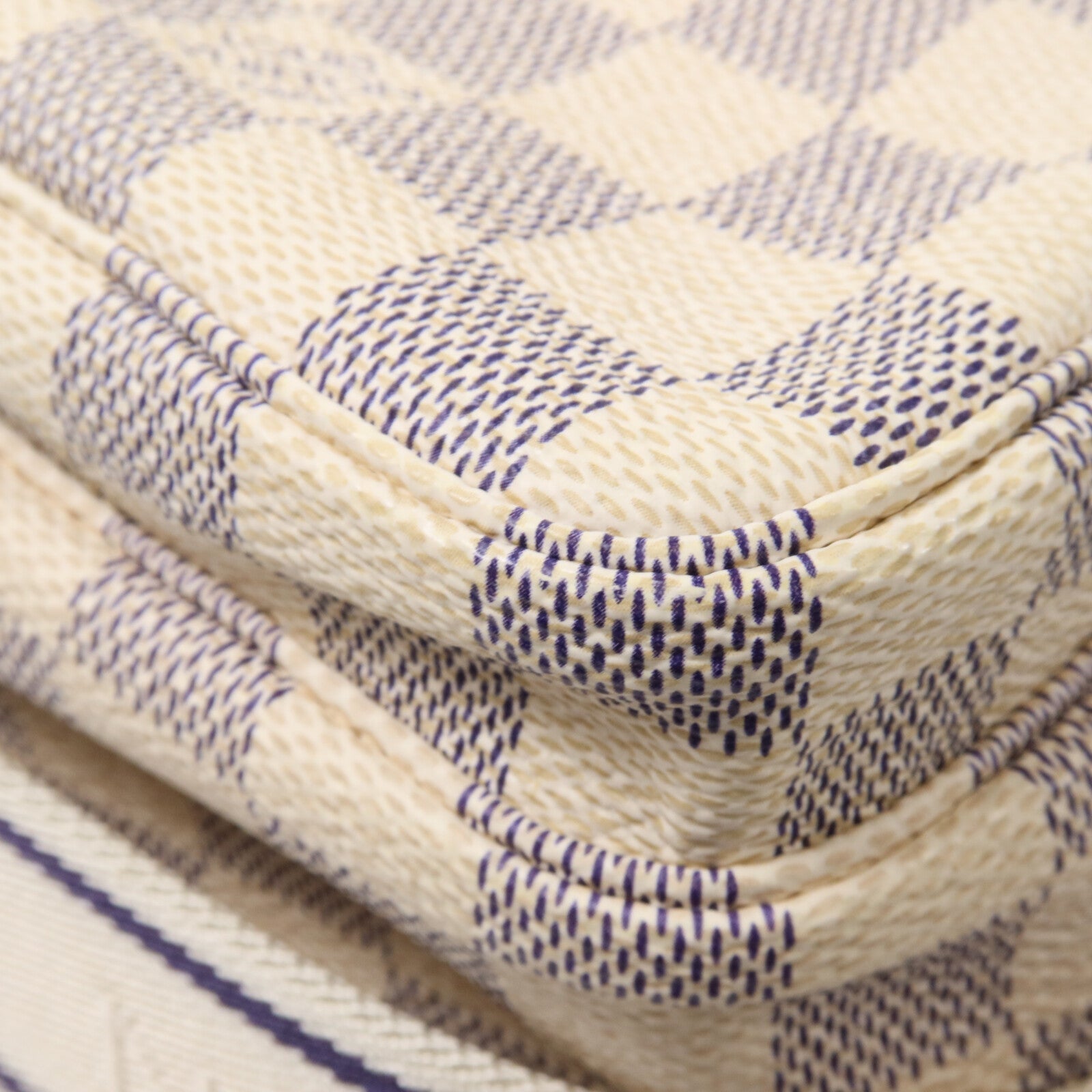 LOUIS VUITTON Damier Azur Naviglio肩背袋