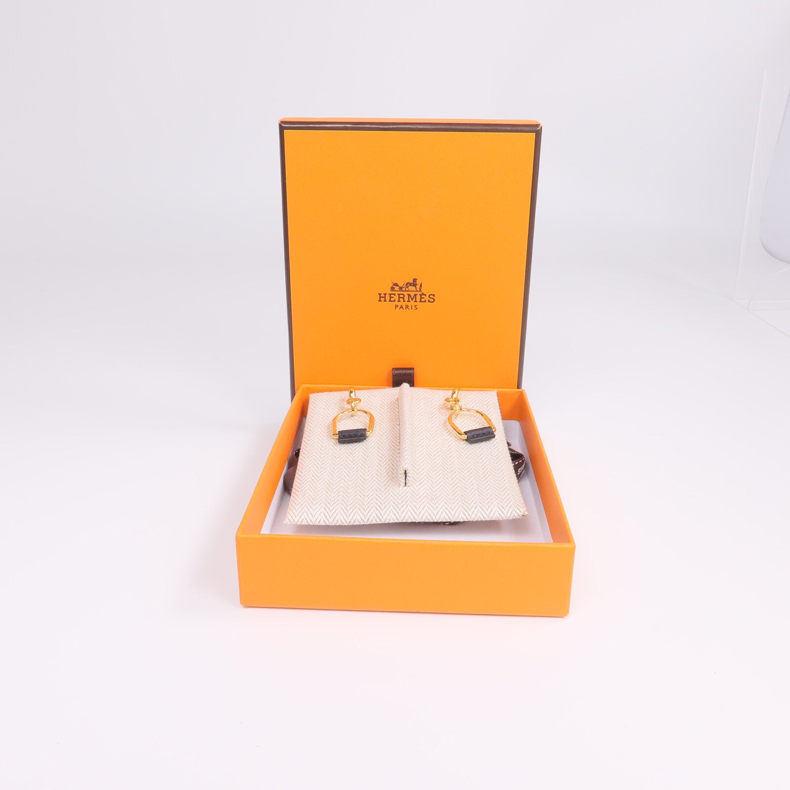 HERMES Swift皮革/金屬Heritage Equestre Etrier Earrings耳環