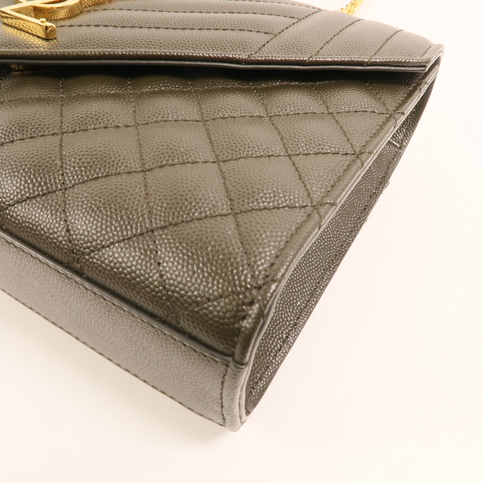 YVES SAINT LAURENT 牛皮皮革Chain Shoulder金扣鏈帶肩背袋