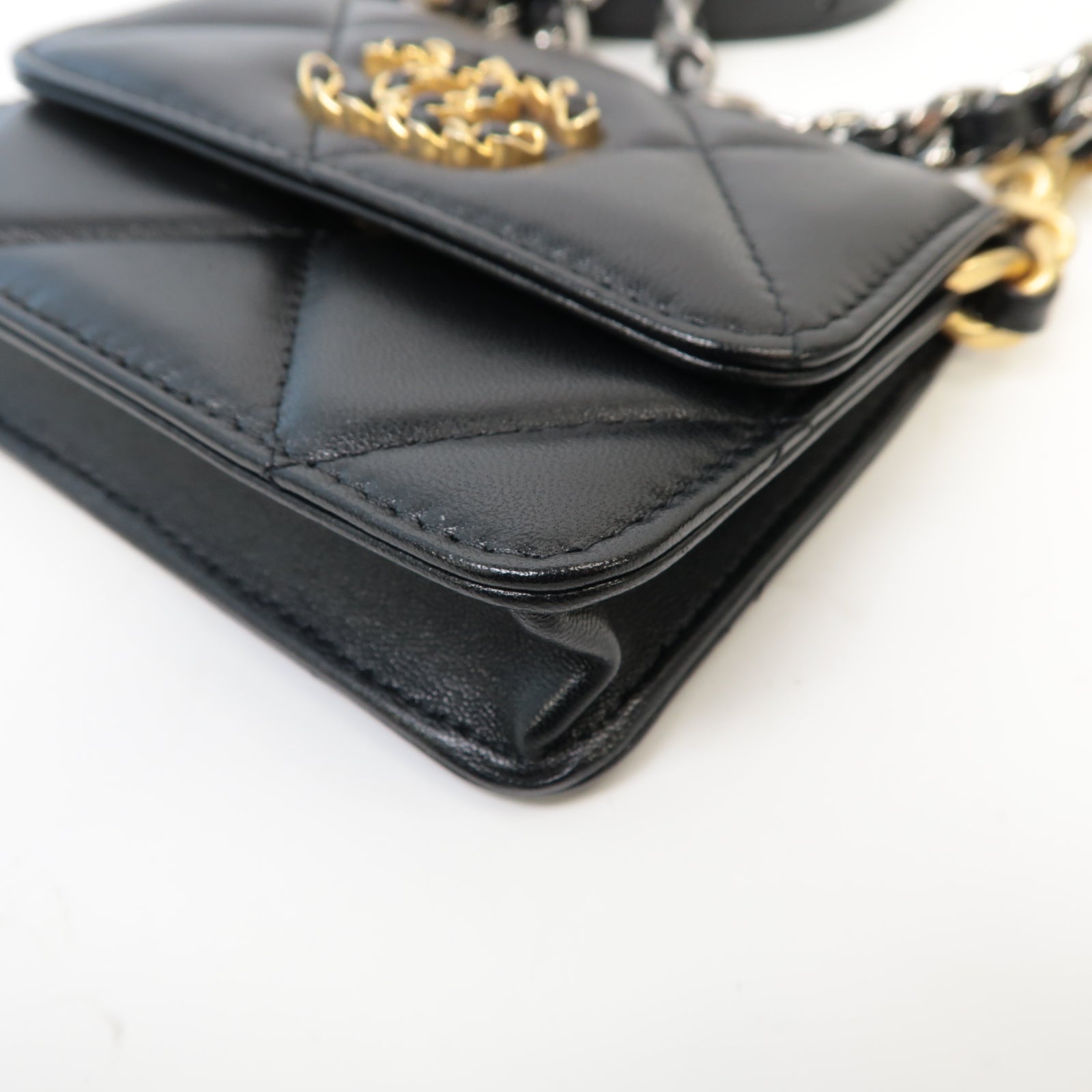CHANEL 【激減優惠】菱格羊皮皮革Chain Shoulder金扣/銀扣鏈帶肩背袋黑色