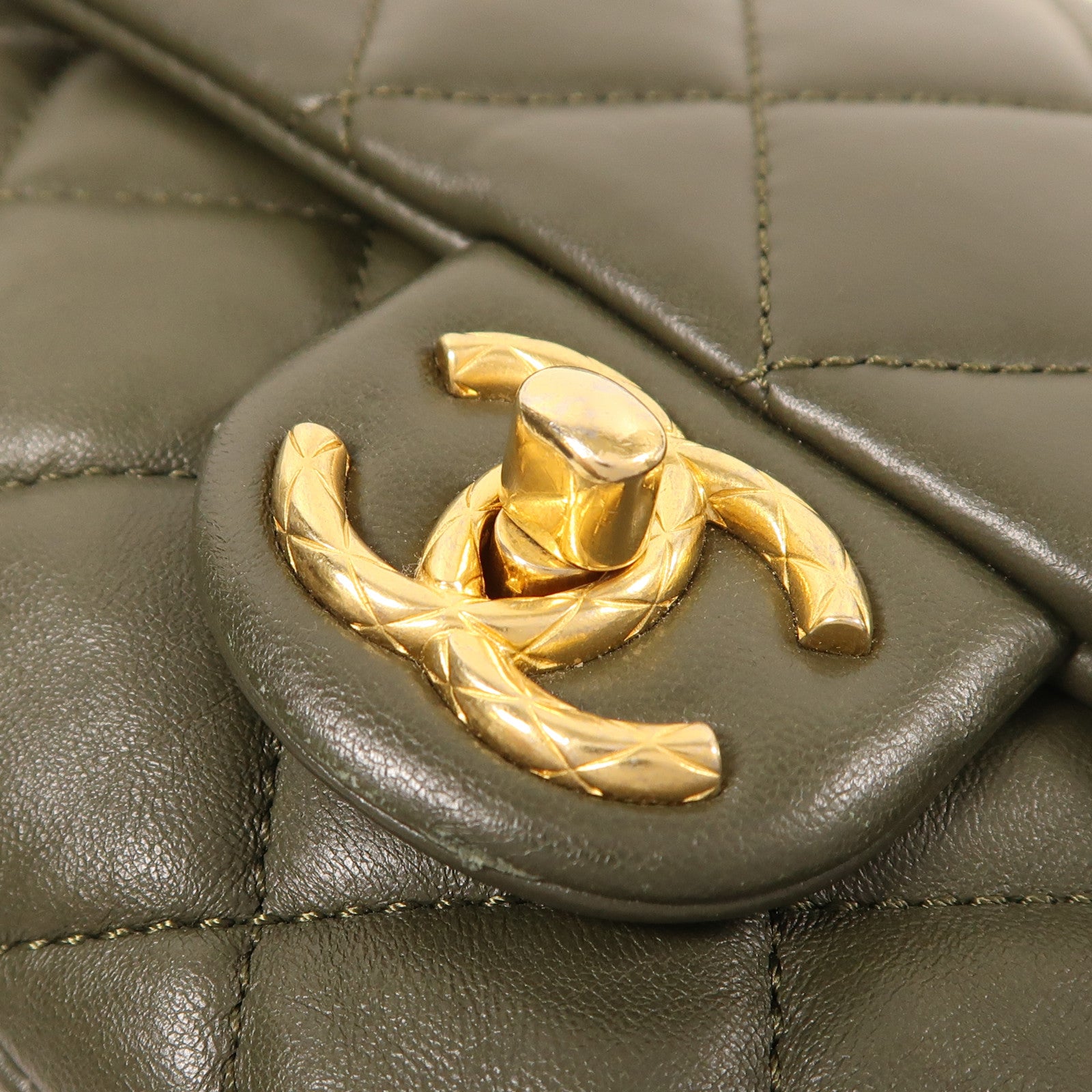 CHANEL 羊皮皮革Chain Shoulder Bag金扣鏈帶肩背袋