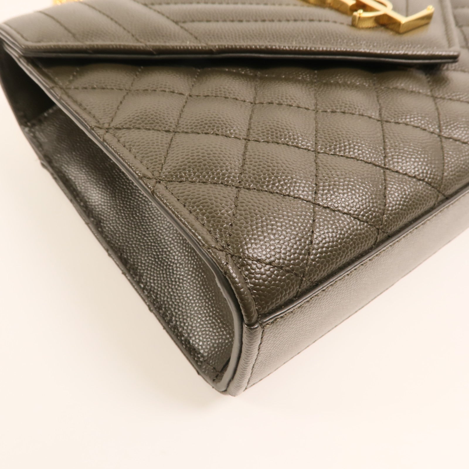 YVES SAINT LAURENT 牛皮皮革Chain Shoulder金扣鏈帶肩背袋