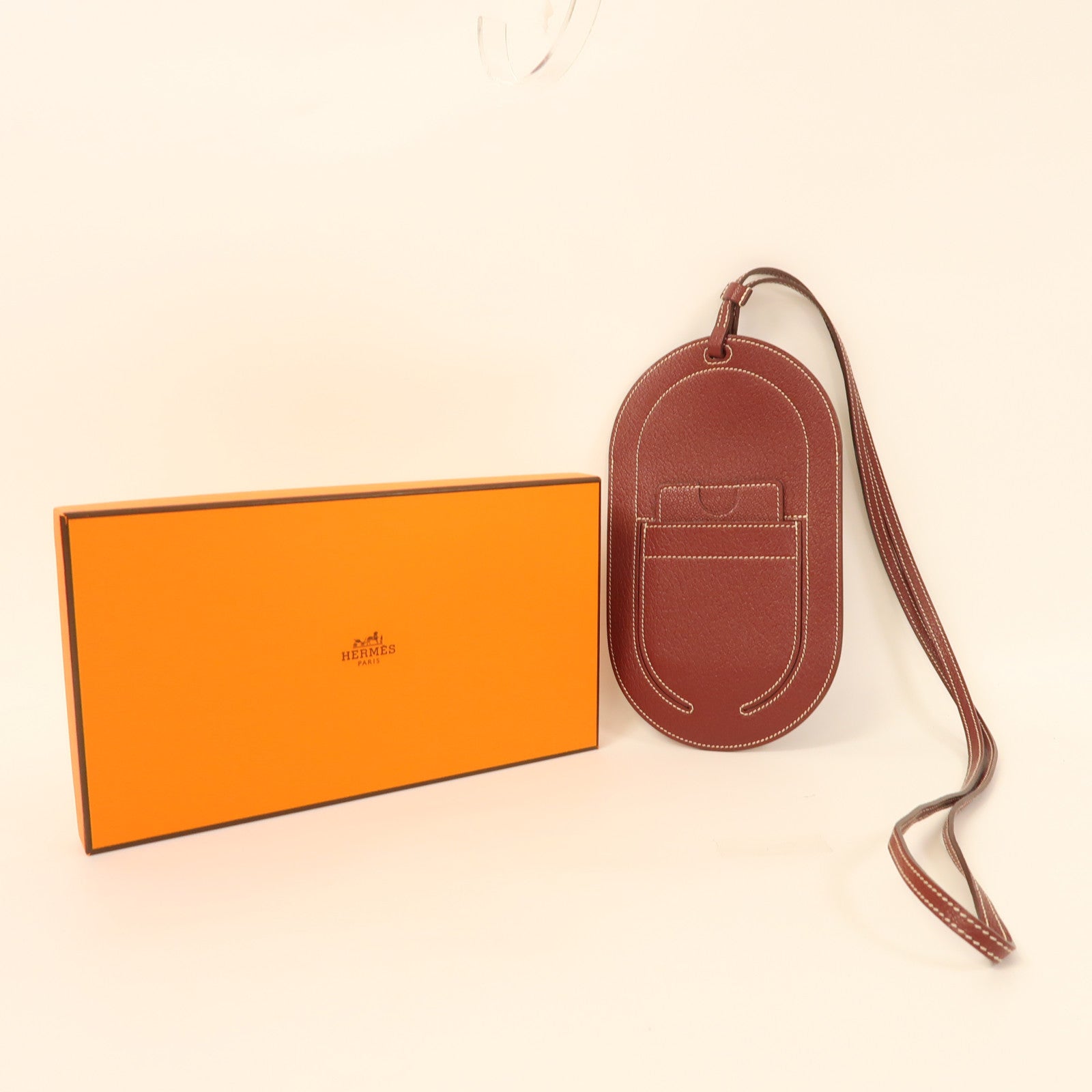 HERMES In The Loop Pouch Chevre Leather Rouge