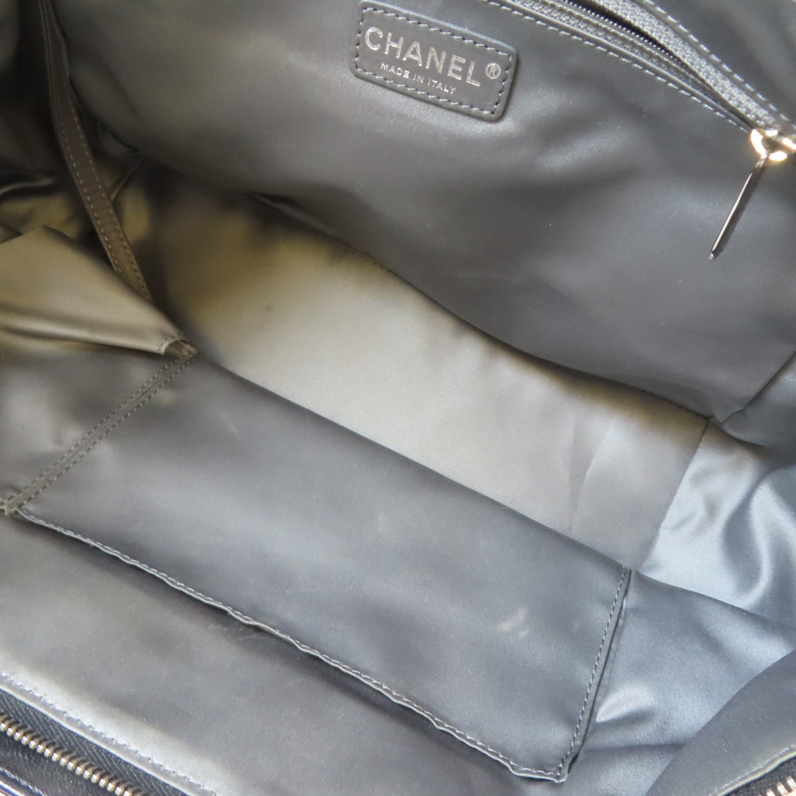 CHANEL 【激減優惠】牛皮皮革Tote Bag銀扣手挽袋黑色