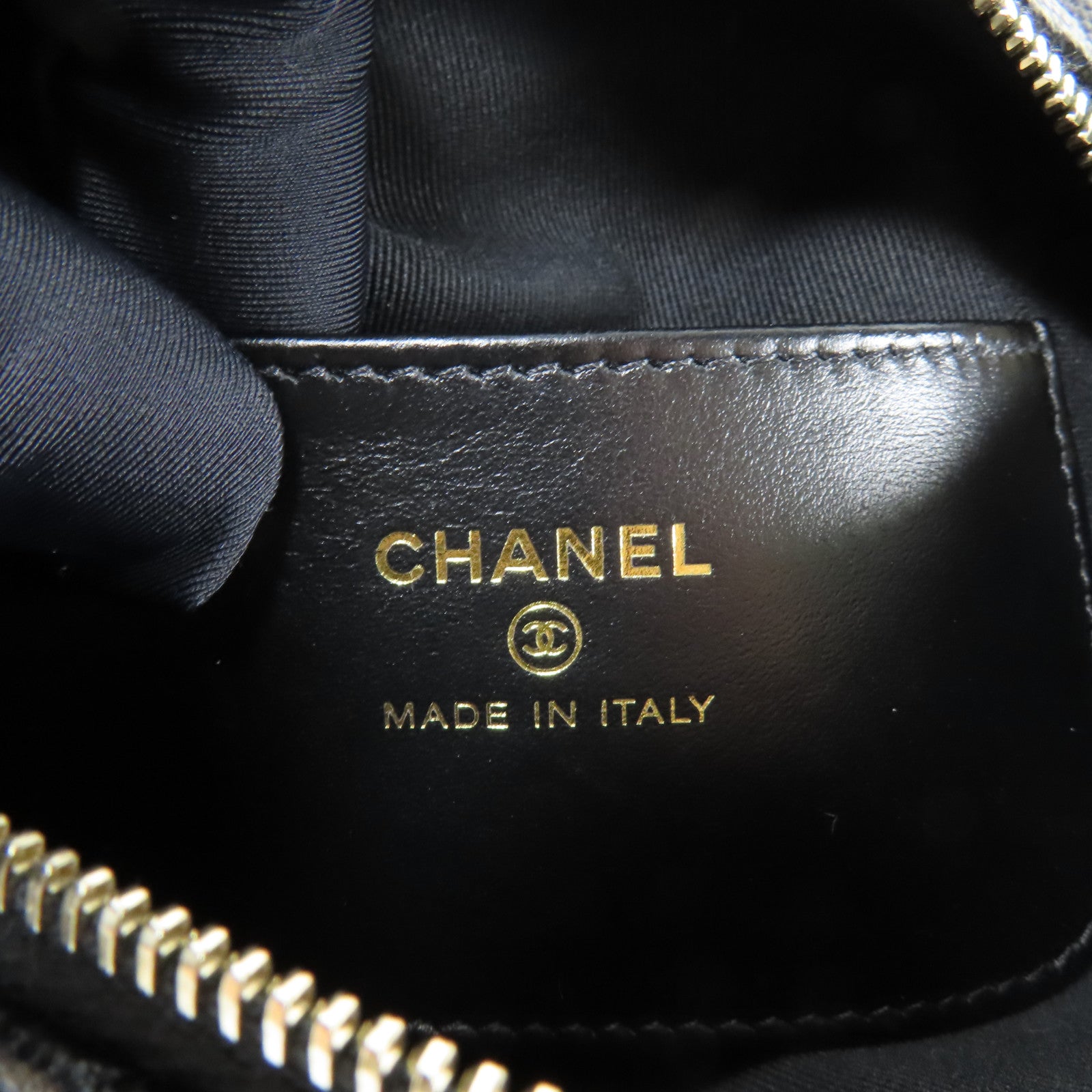 CHANEL 牛皮皮革Hobo Pouch金扣鏈帶手挽袋