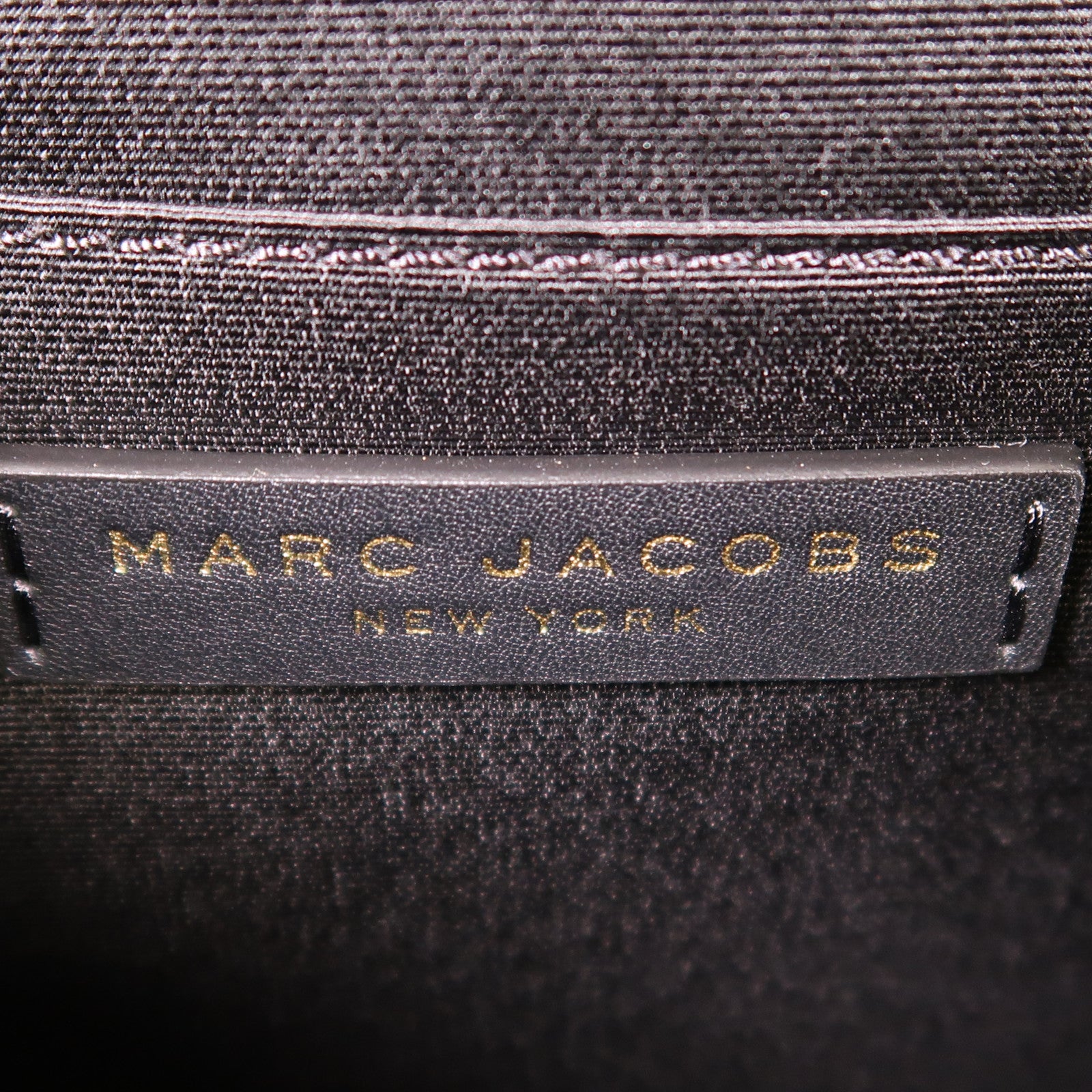 MARC JACOBS 牛皮皮革Chain Shoulder金扣鏈帶肩背袋