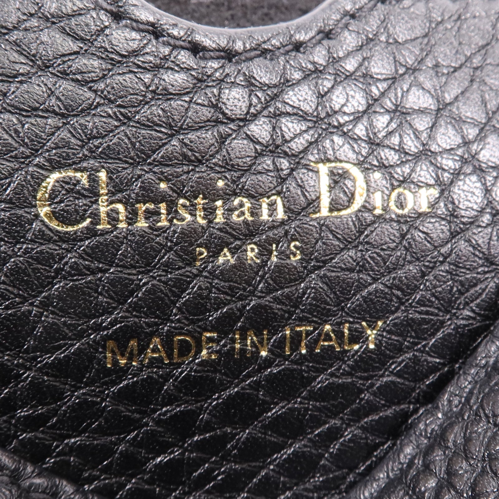 Dior 牛皮皮革Bobby Small金扣肩背袋