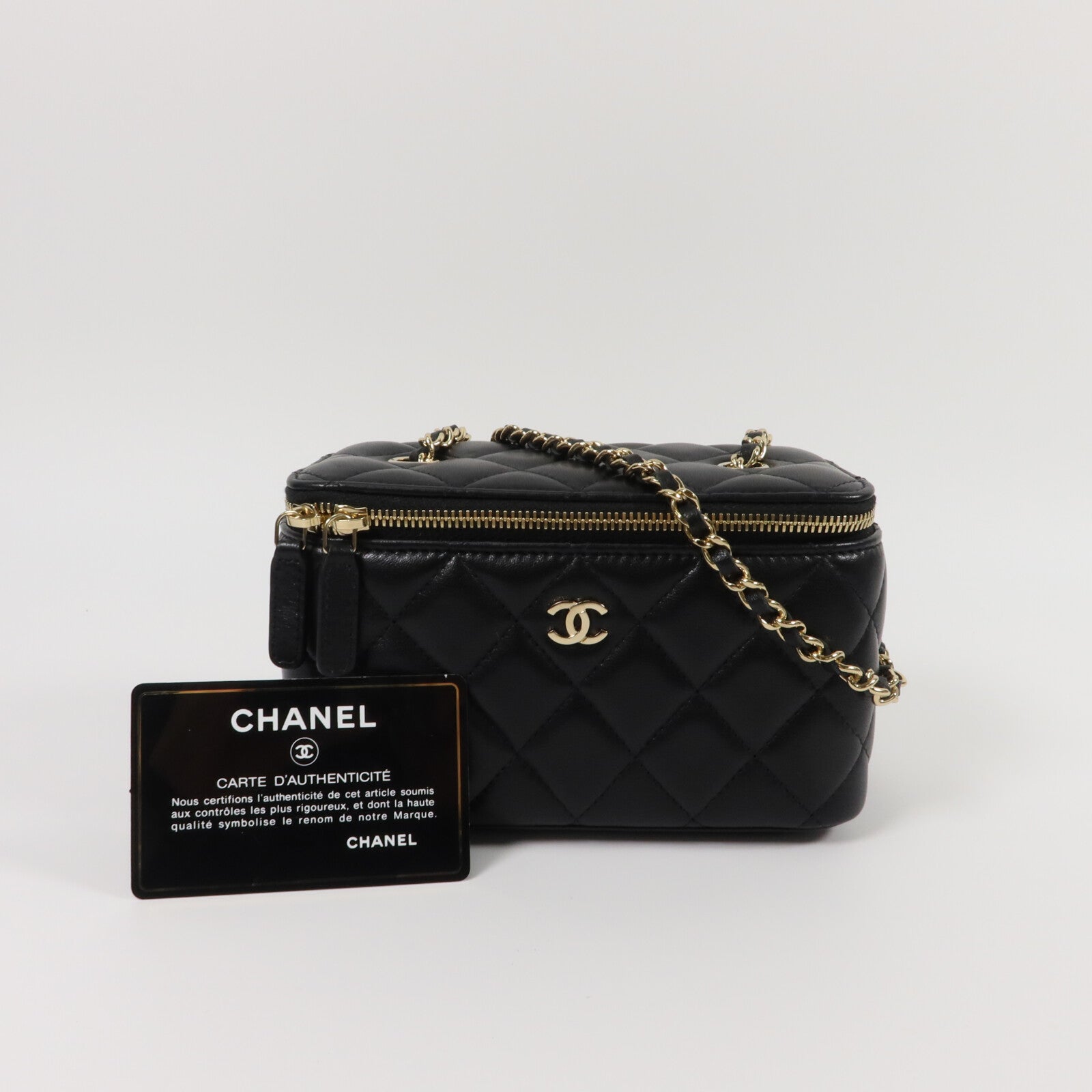 CHANEL 羊皮皮革Vanity Case鏈帶肩背袋