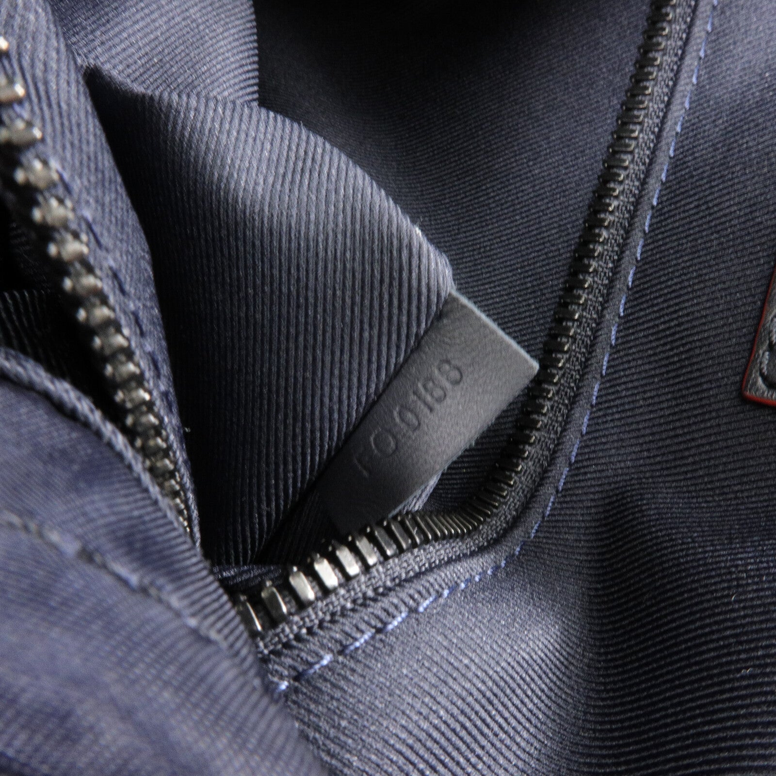 LOUIS VUITTON Monogram Ink Discovery Backpack背包