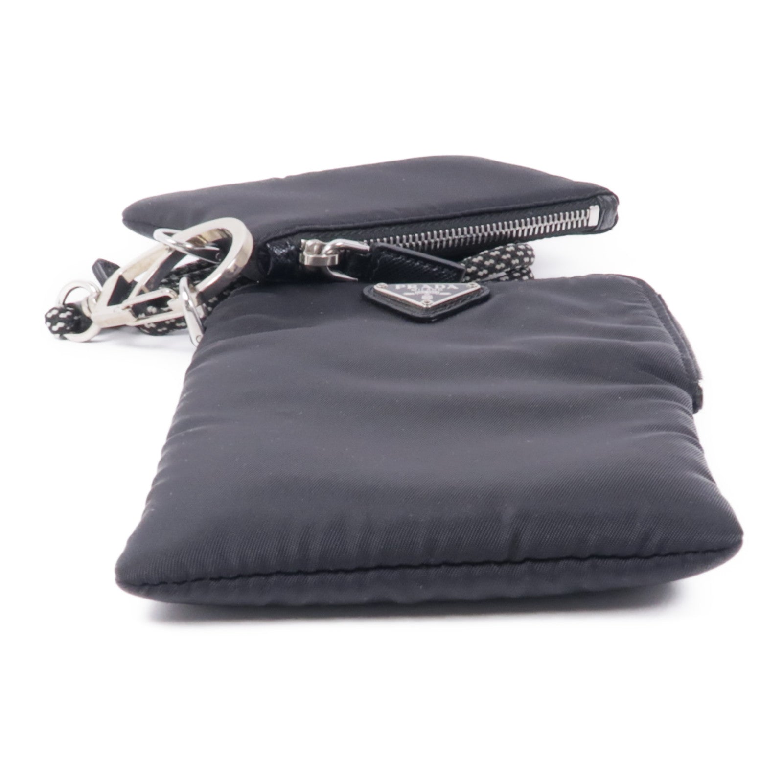 PRADA 尼龍Pouch Shoulder Bag銀扣肩背袋