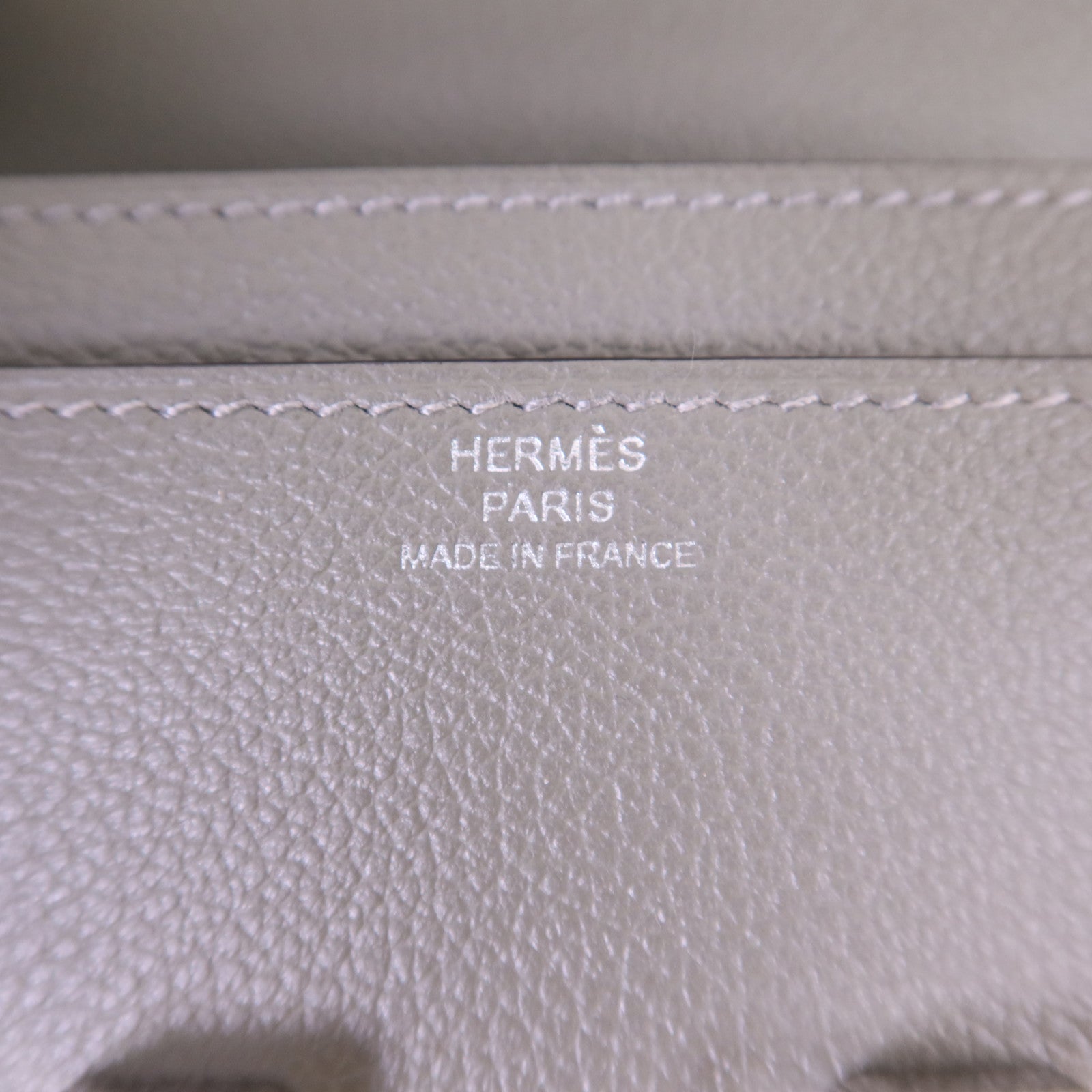 HERMES Evercolor皮革Constance To Go銀扣肩背袋Gris Meyer