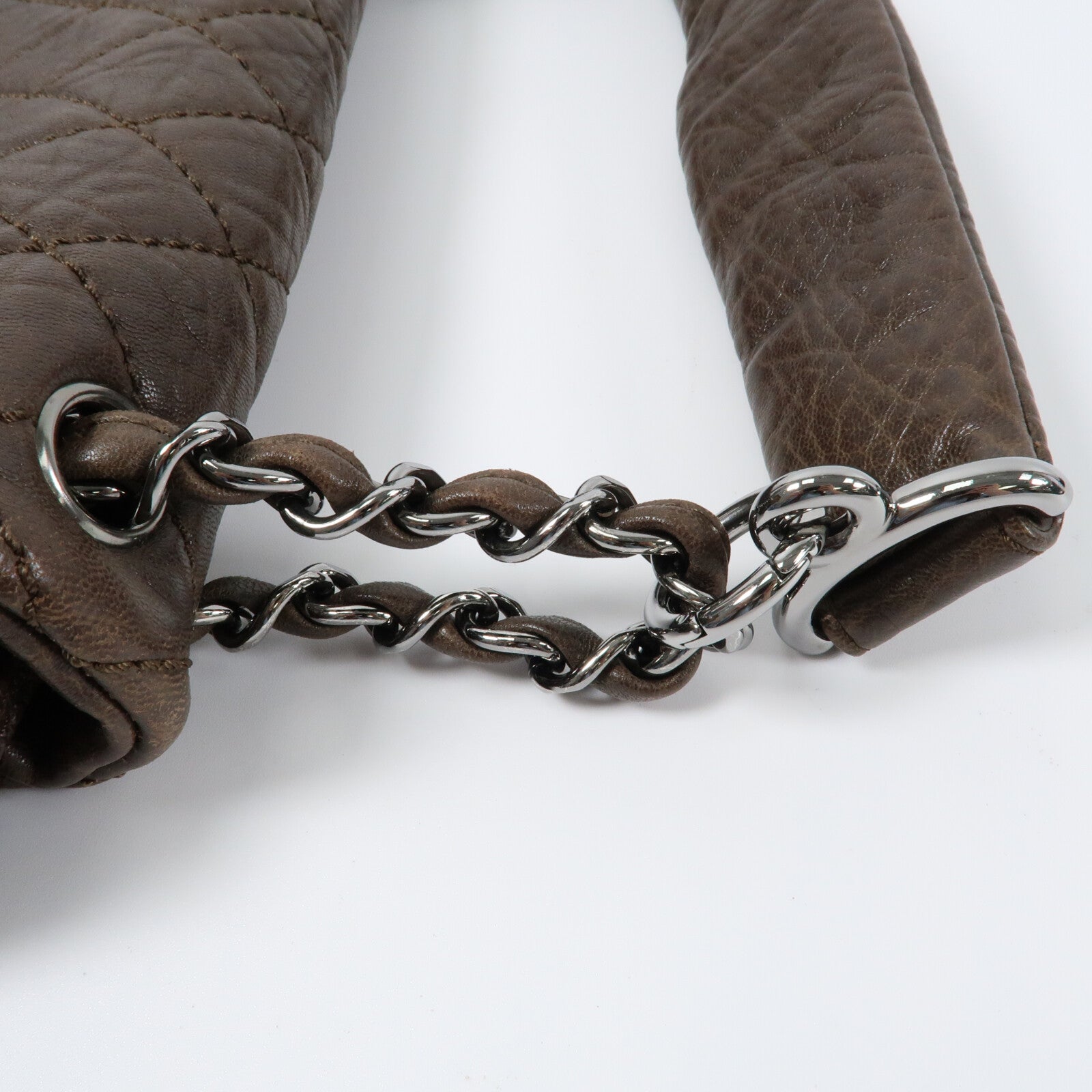 CHANEL 牛皮皮革Shoulder Bag銀扣鏈帶肩背袋