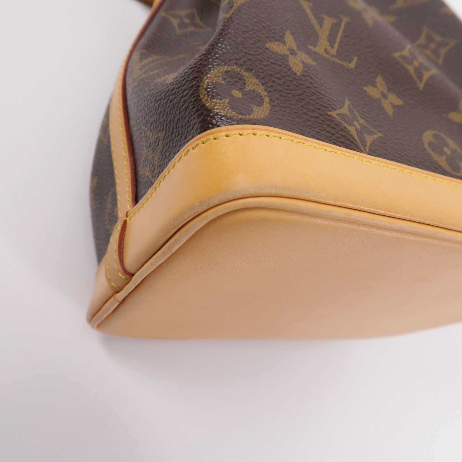 LOUIS VUITTON Monogram Mini Noe肩背袋