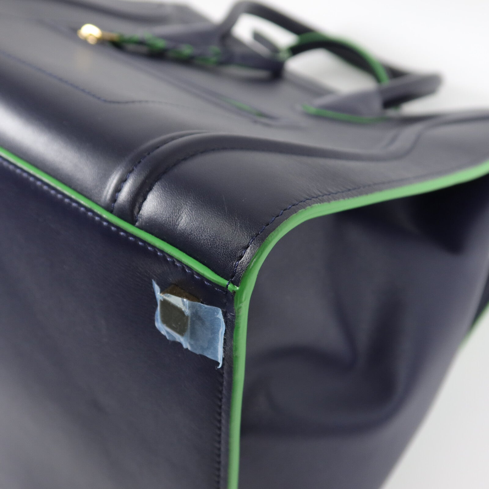 CELINE 牛皮皮革Phantom手挽袋