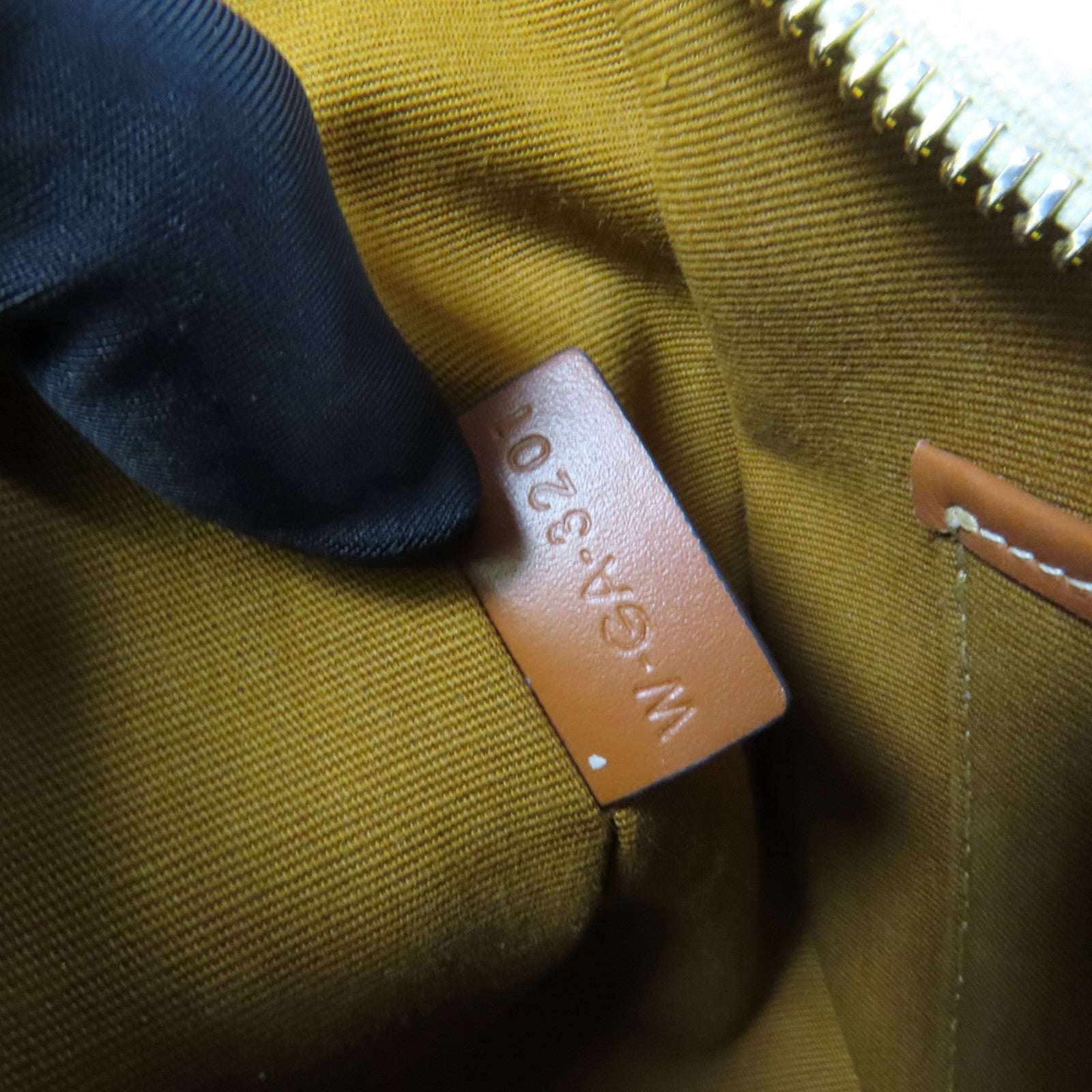 CELINE 塗層帆布Ava金扣肩背袋