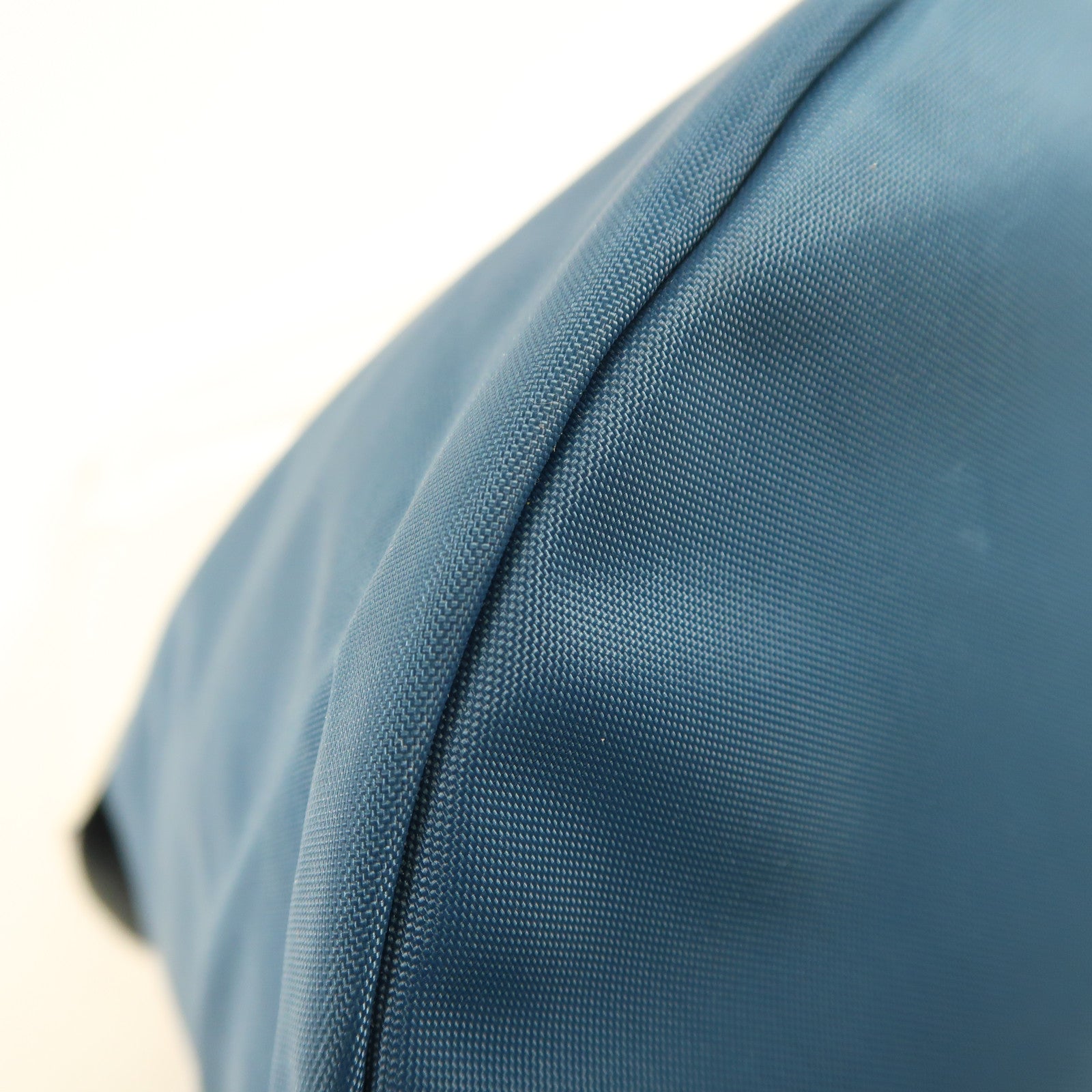 Longchamp 尼龍Shoulder Bag銀扣肩背袋