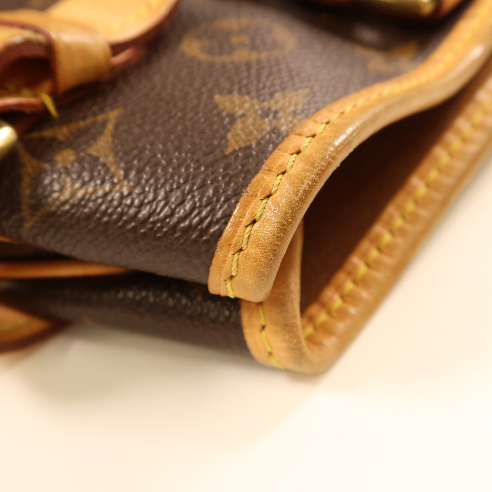 LOUIS VUITTON Monogram Batignolles Horizontal金扣肩背袋棕色